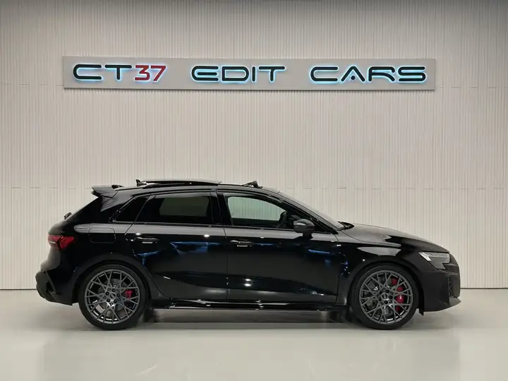Audi RS3 2026, foto 4