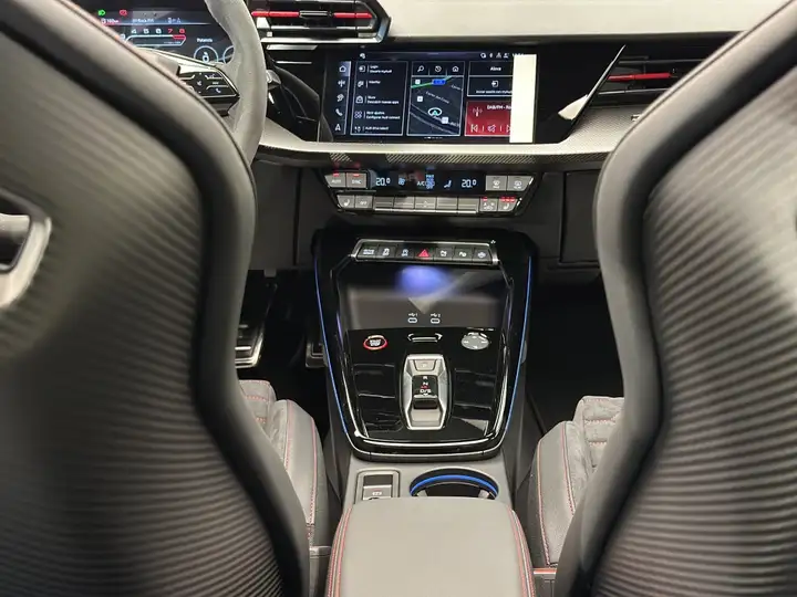 Audi RS3 2026, foto 42