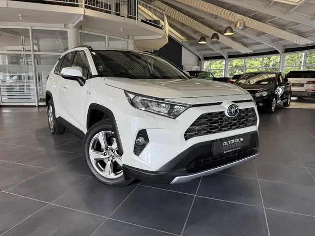 Toyota Rav4 main image