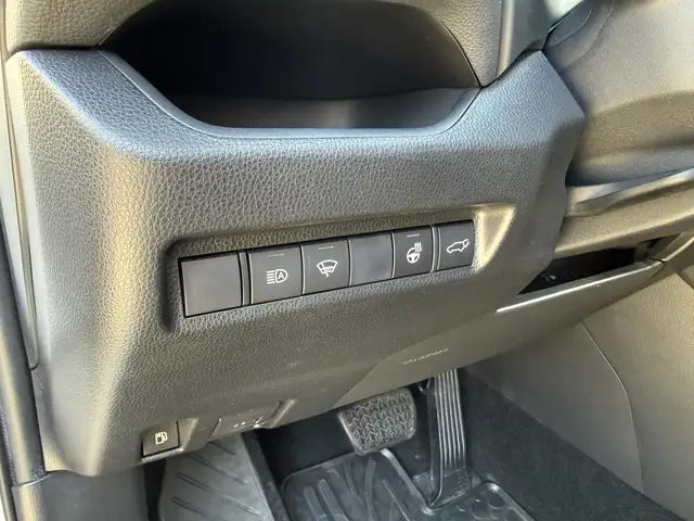Toyota Rav4 view 15