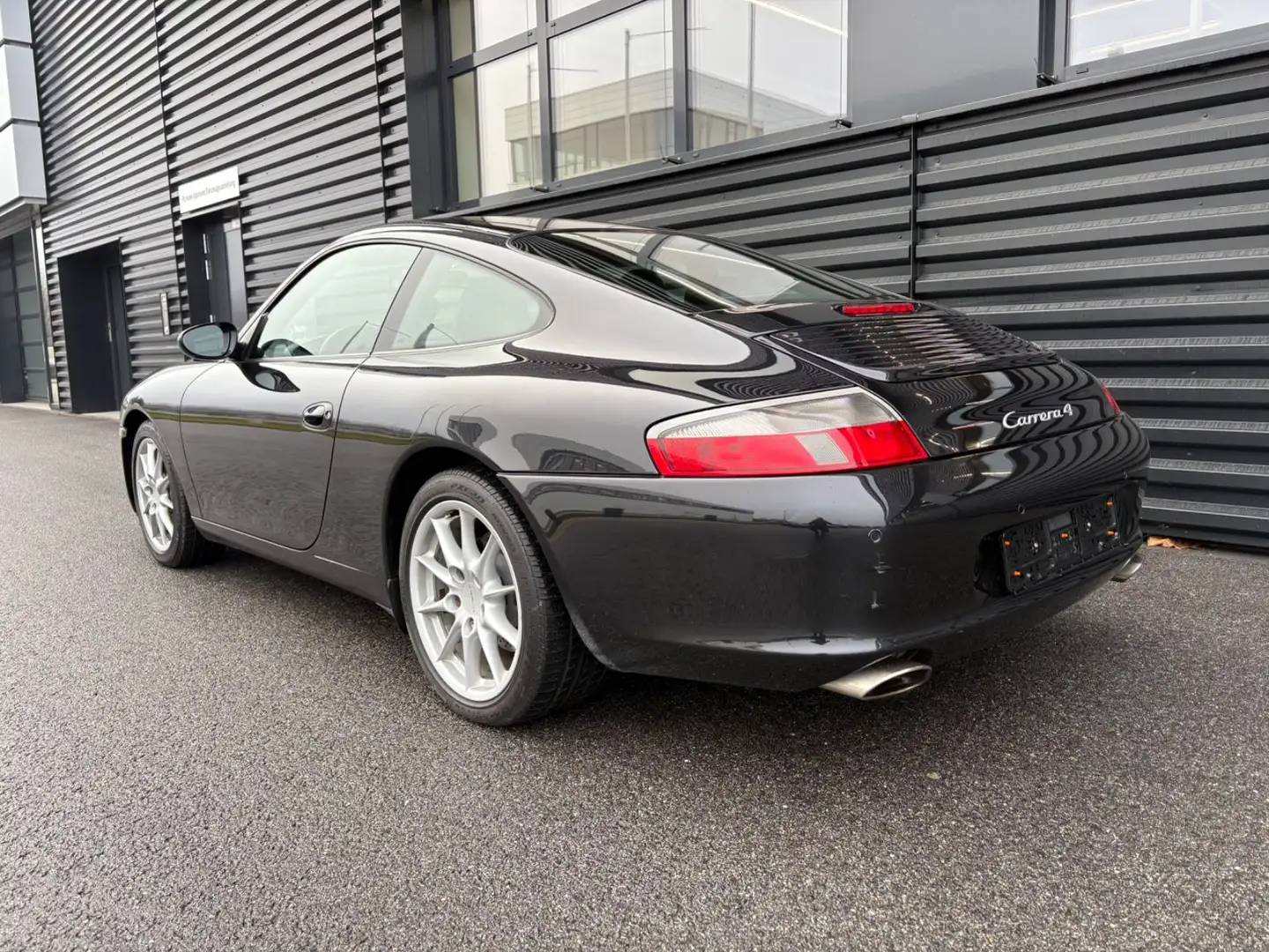 Porsche 996 Carrera 4 Coupé  Tiptronic-SD-BOSE-2.HAND Noir - 2