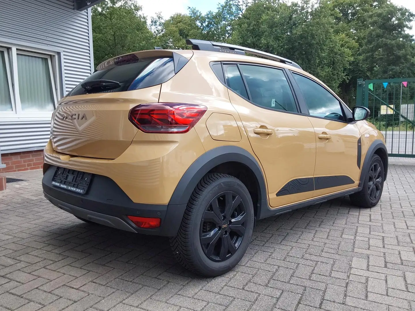 Dacia Sandero Stepway 1.0 TCe 90 Extreme APP/SHZ/LED/PDC/KAM ... Beige - 2