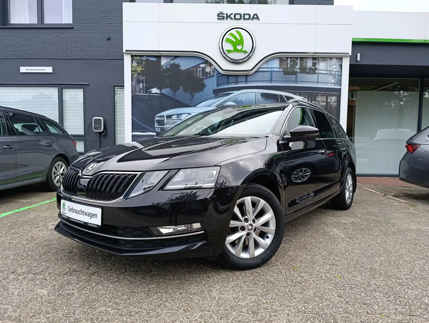 Skoda Octavia Style Чорний - 1