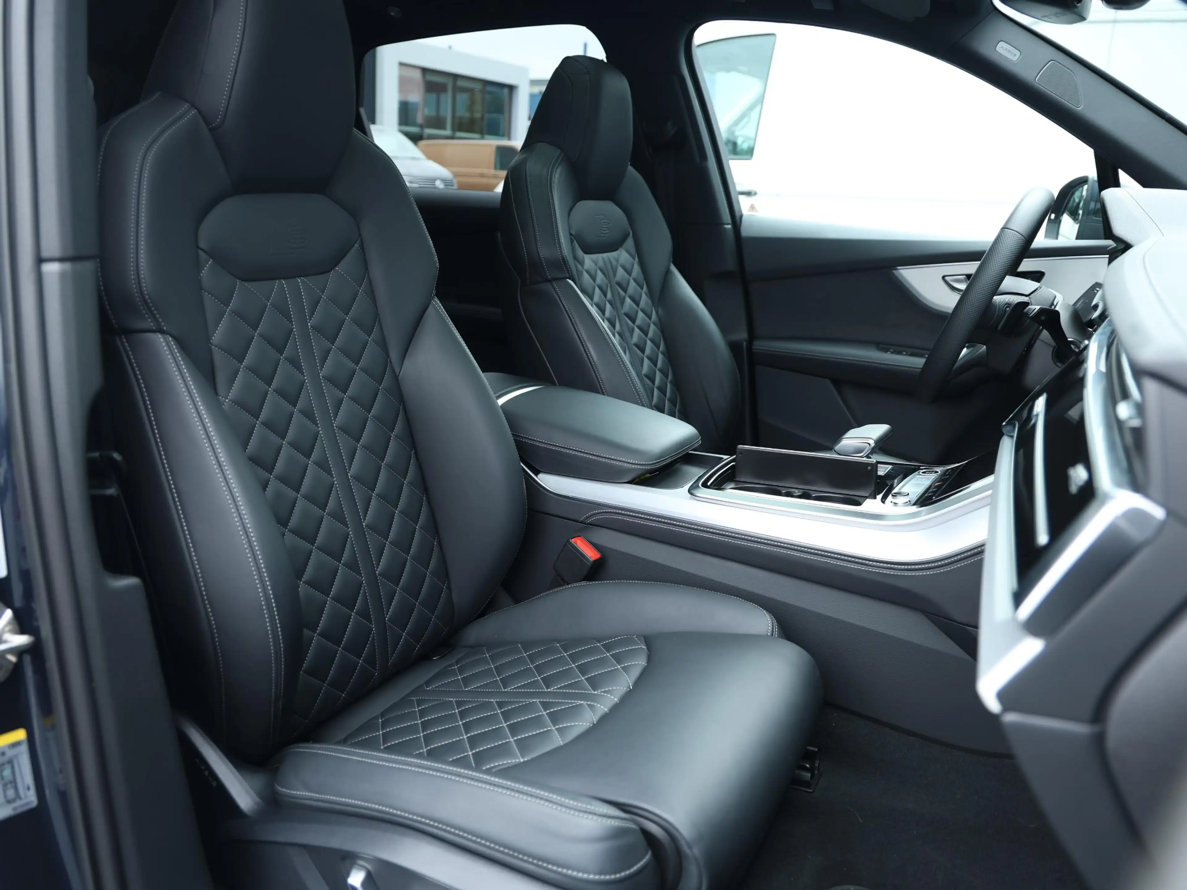 Audi Q7 55 TFSI e quattro Pro Line S | Vierwielbesturing | — photo 8