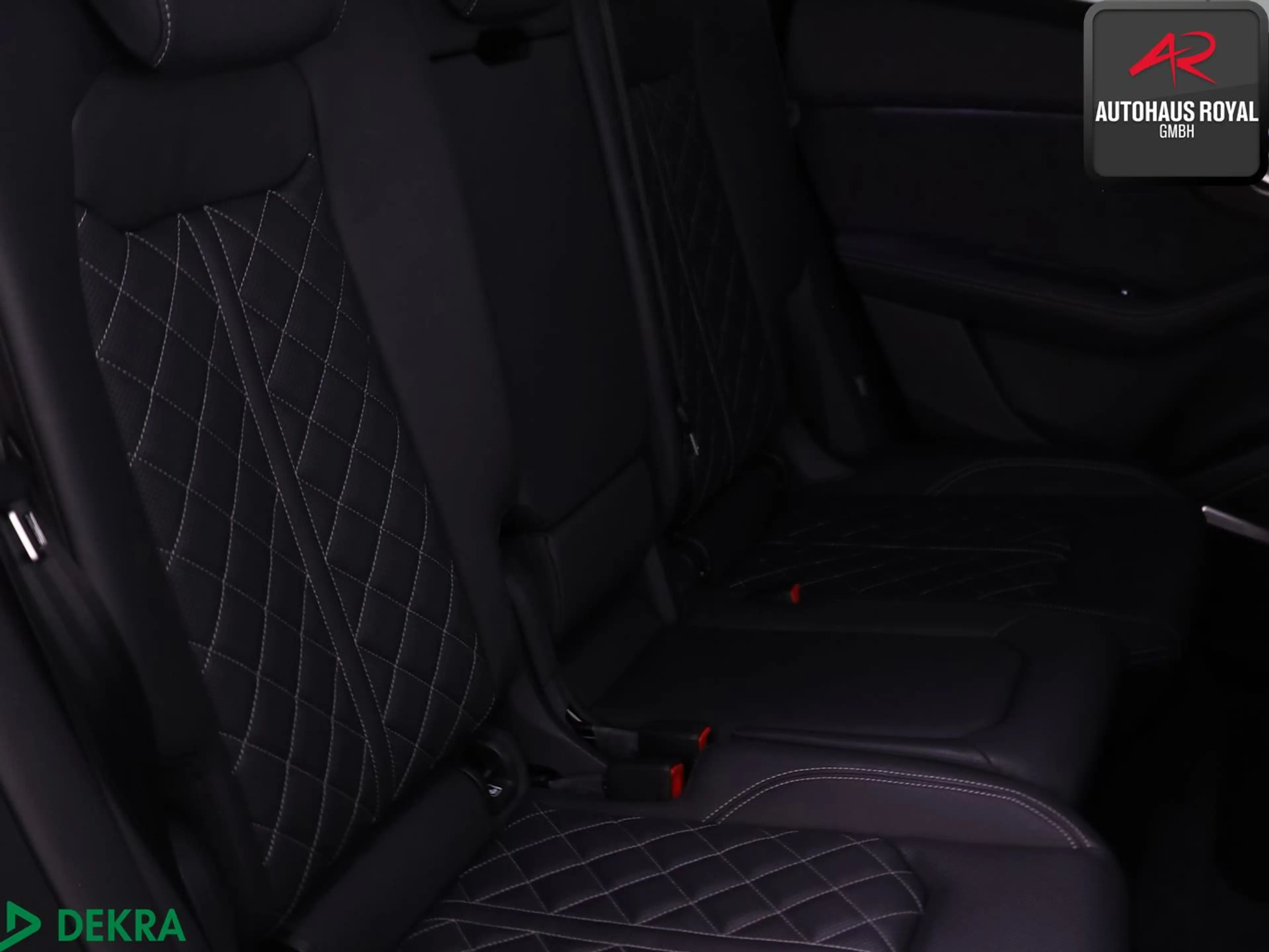 Audi SQ8 4.0 TFSI qu MASSAGE,RAUTEN,HUD,360GRAD,B+O — photo 11