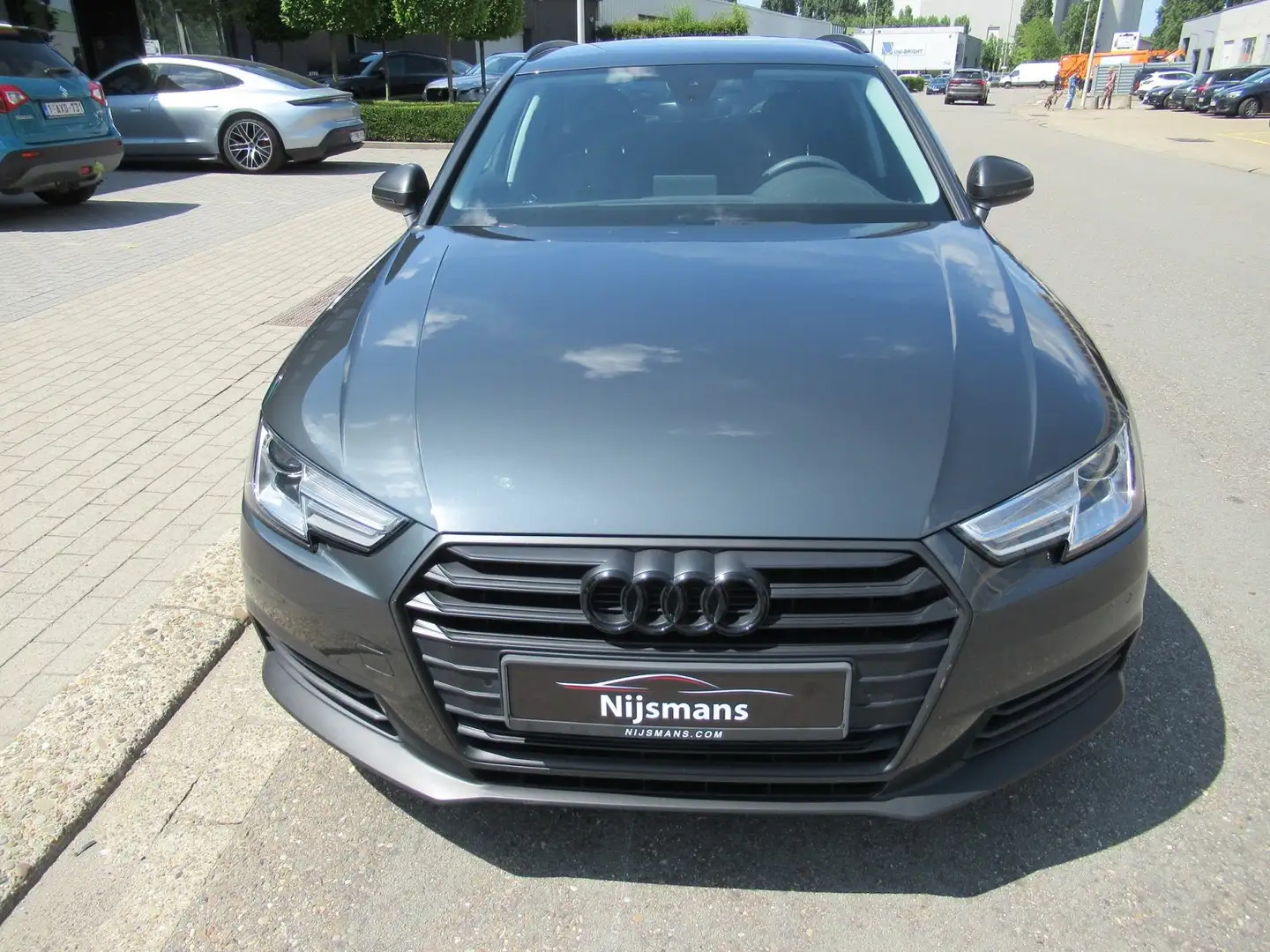 Audi A4 Avant 2.0TDI Tiptronic-Leder-MMI Navi-Airco-Cruise Gris - 2