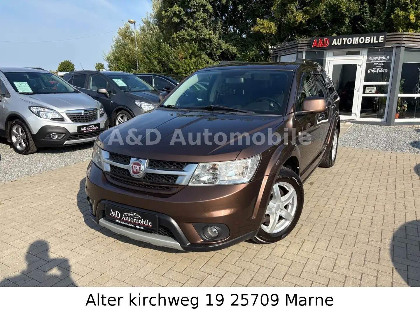 Fiat Freemont Lounge AWD BT,KLIMA.NAVI.CD.AUX.USB Braun - 1