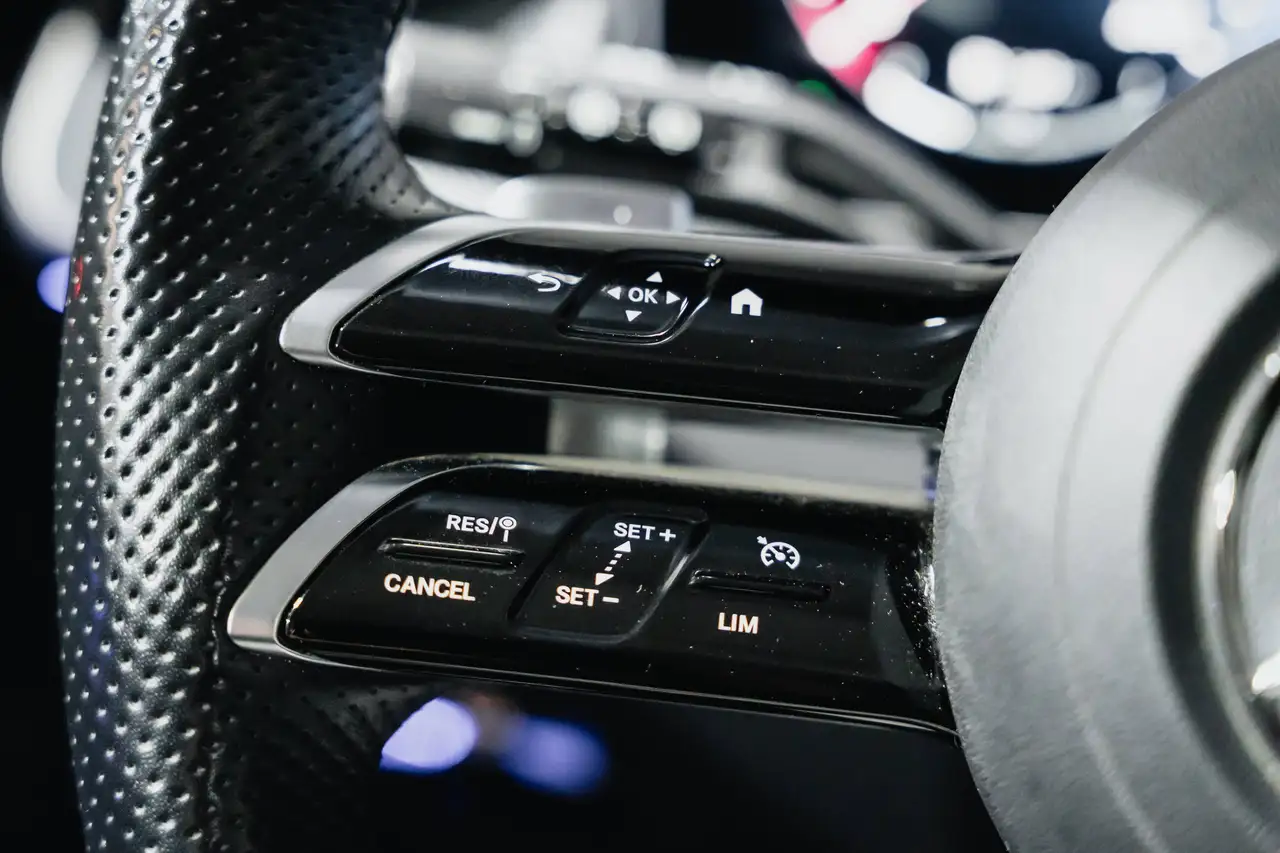 Mercedes-Benz GLC AMG*LED*CAMERA*, миниатюра 15