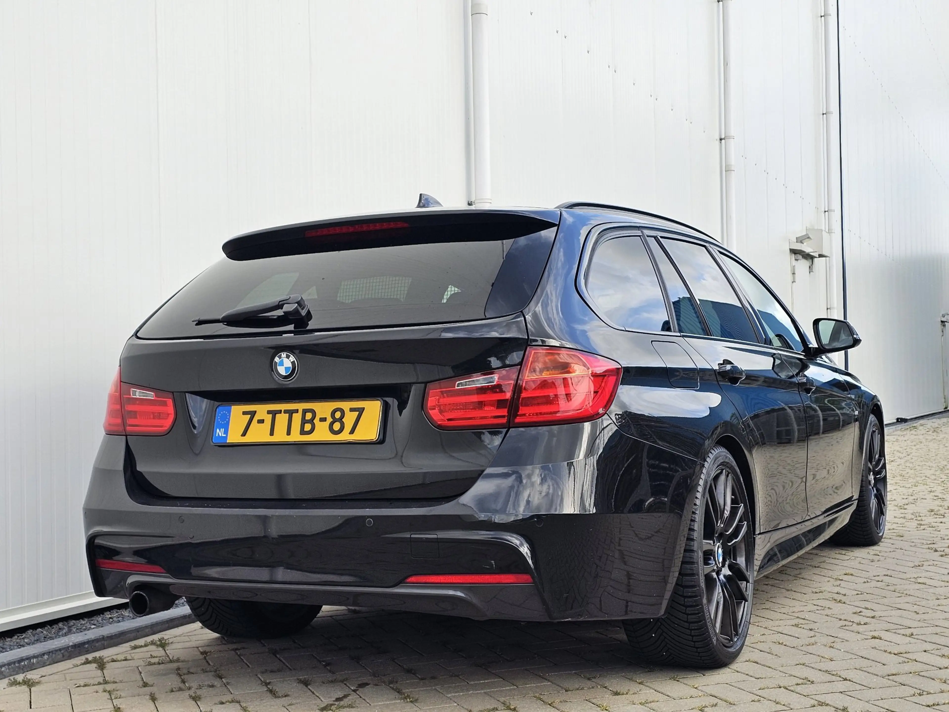 BMW 316 3-serie Touring 316i M-Pakket bj 2014 PANO|M-inter — photo 7