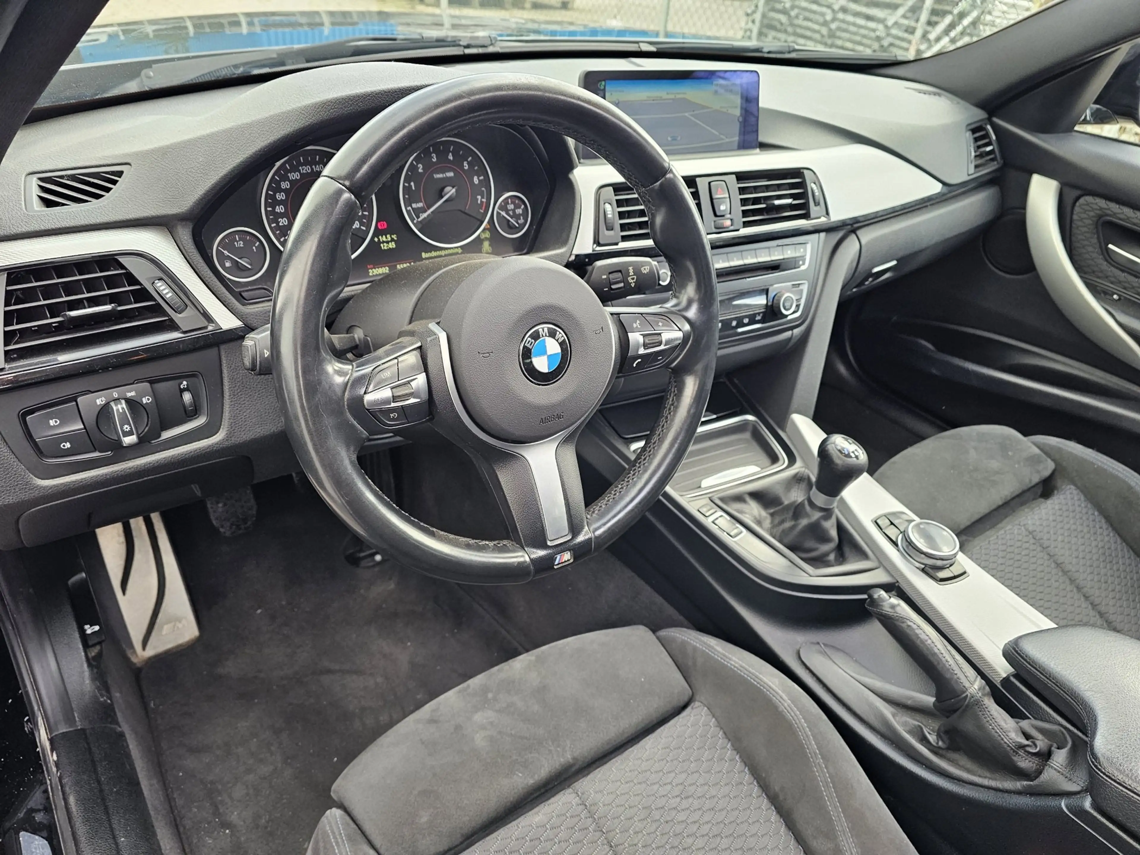 BMW 316 3-serie Touring 316i M-Pakket bj 2014 PANO|M-inter — photo 13