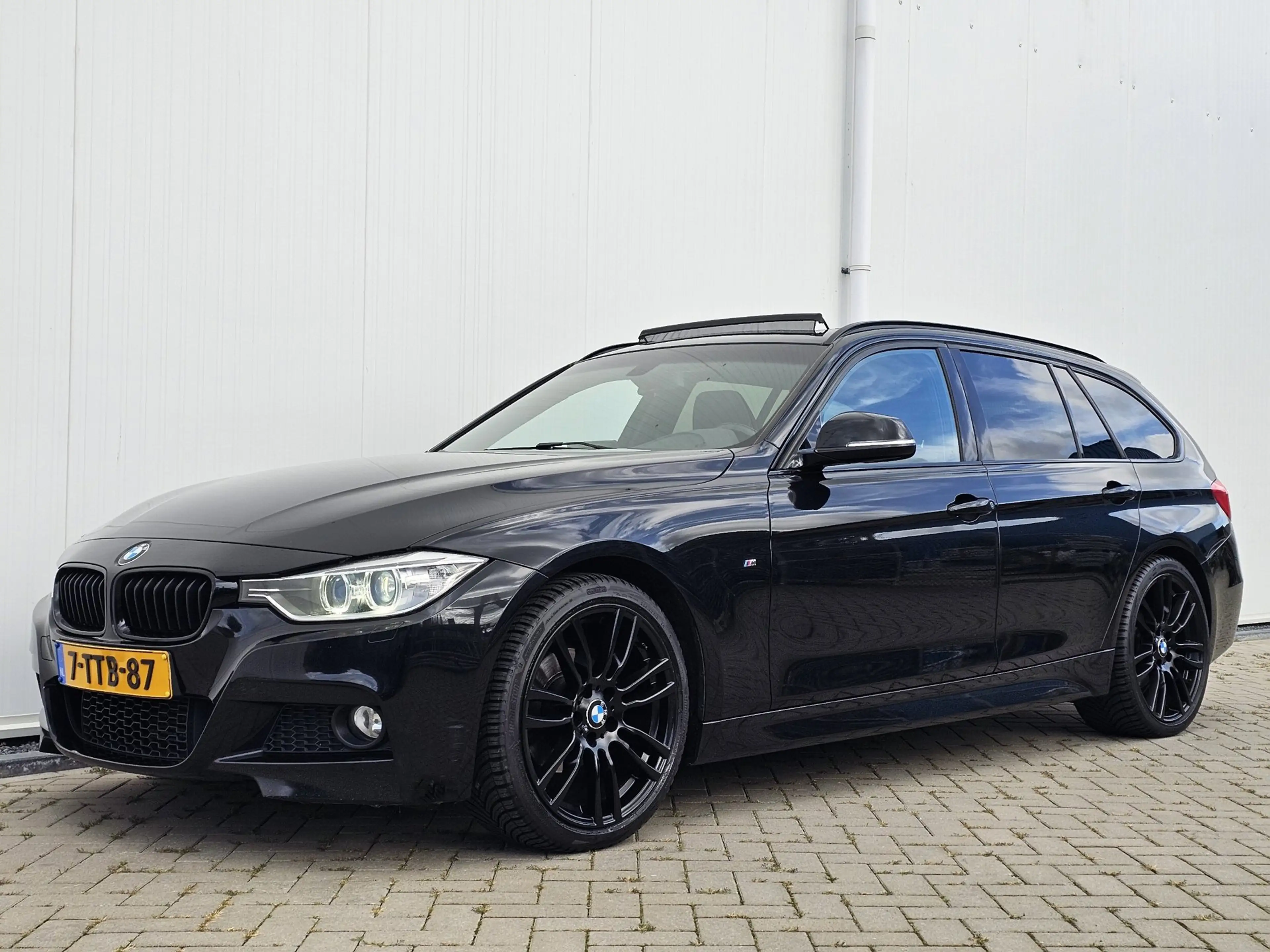 BMW 316 3-serie Touring 316i M-Pakket bj 2014 PANO|M-inter — photo 3