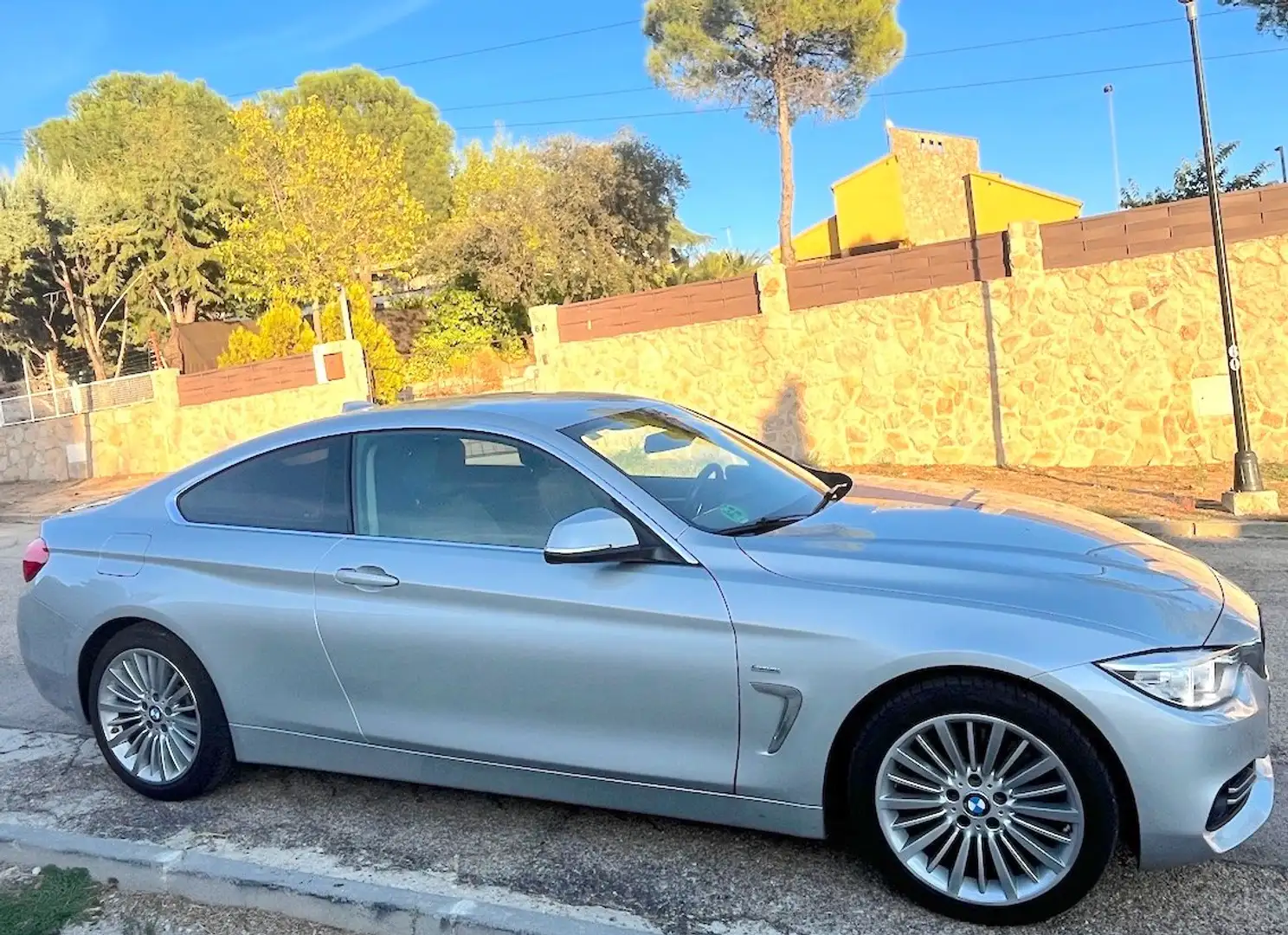 BMW 435 435dA Coupé xDrive Luxury Luxury Plateado - 2