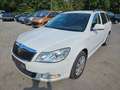 Skoda Octavia Combi Family Weiß - thumbnail 2