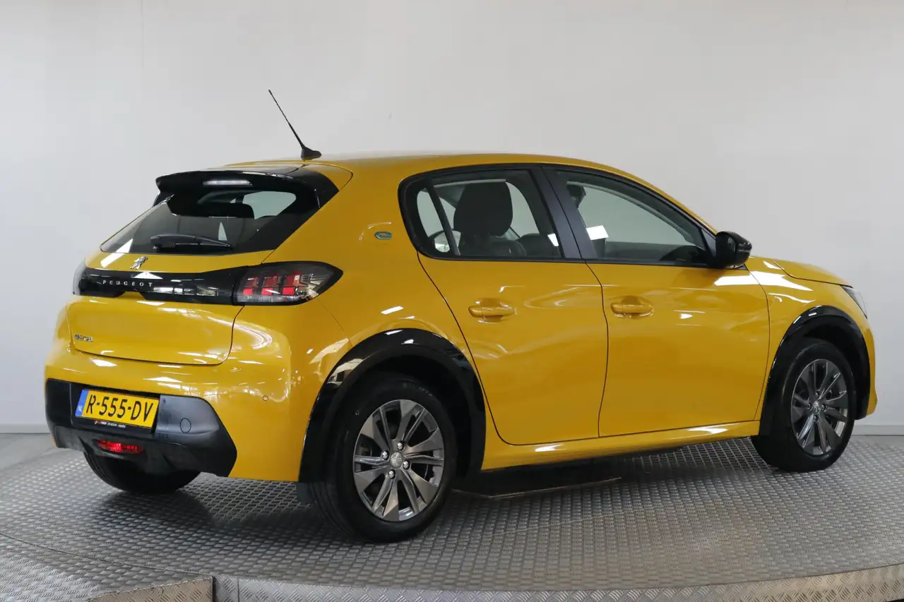 Peugeot E-208 EV Active Pack 50 kWh SOH 93,9% Clima Cruise, миниатюра 2