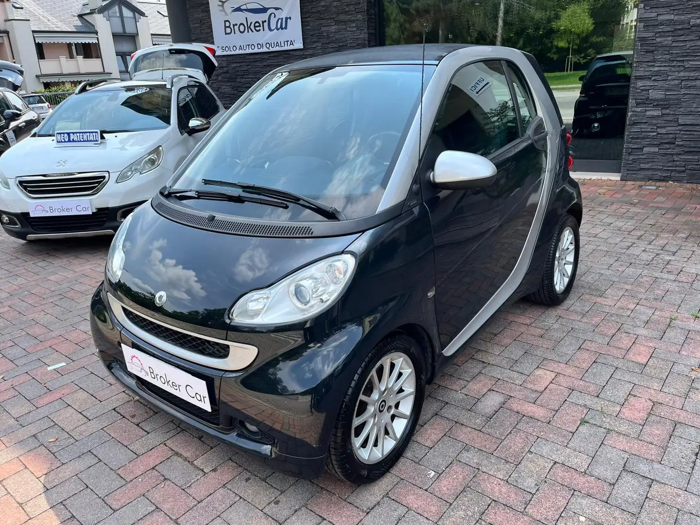 smart forTwo Fortwo II 2007 1.0 more white 71cv Noir - 1