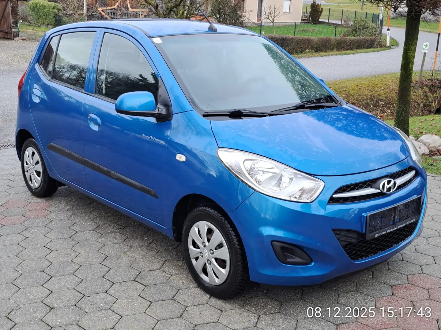 Hyundai i10 i10 1,1 Entry Entry Blau - 2