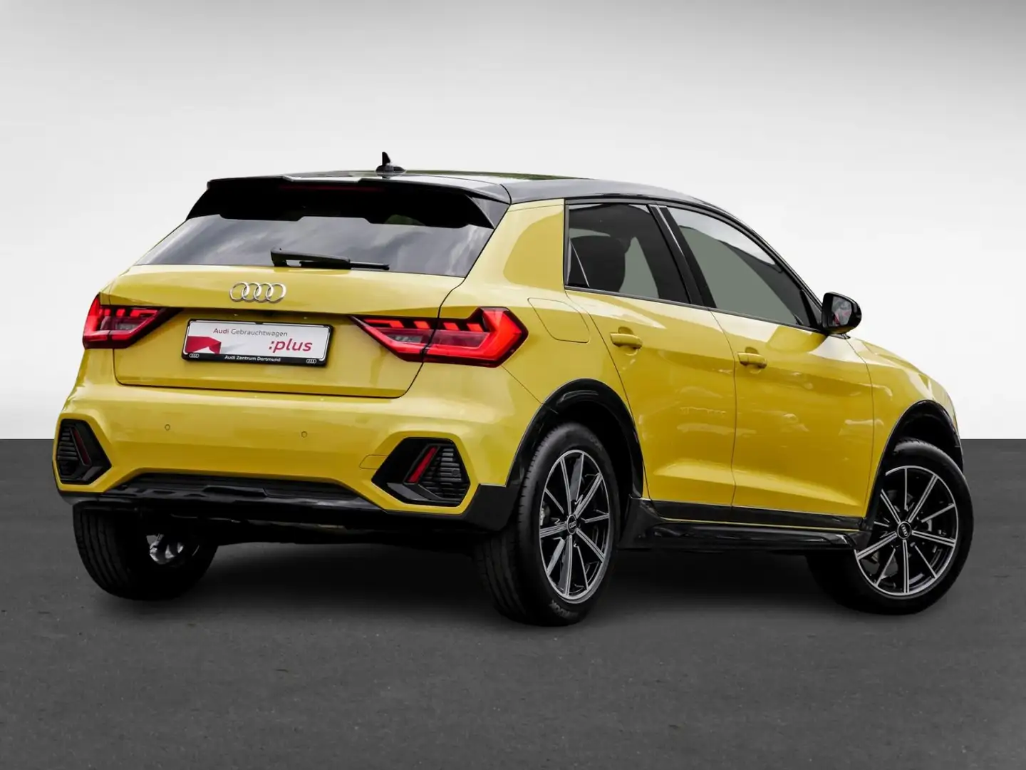 Audi A1 citycarver 30 BLACKPAK CAM ACC LM17 LED NAVI+ Sarı - 2