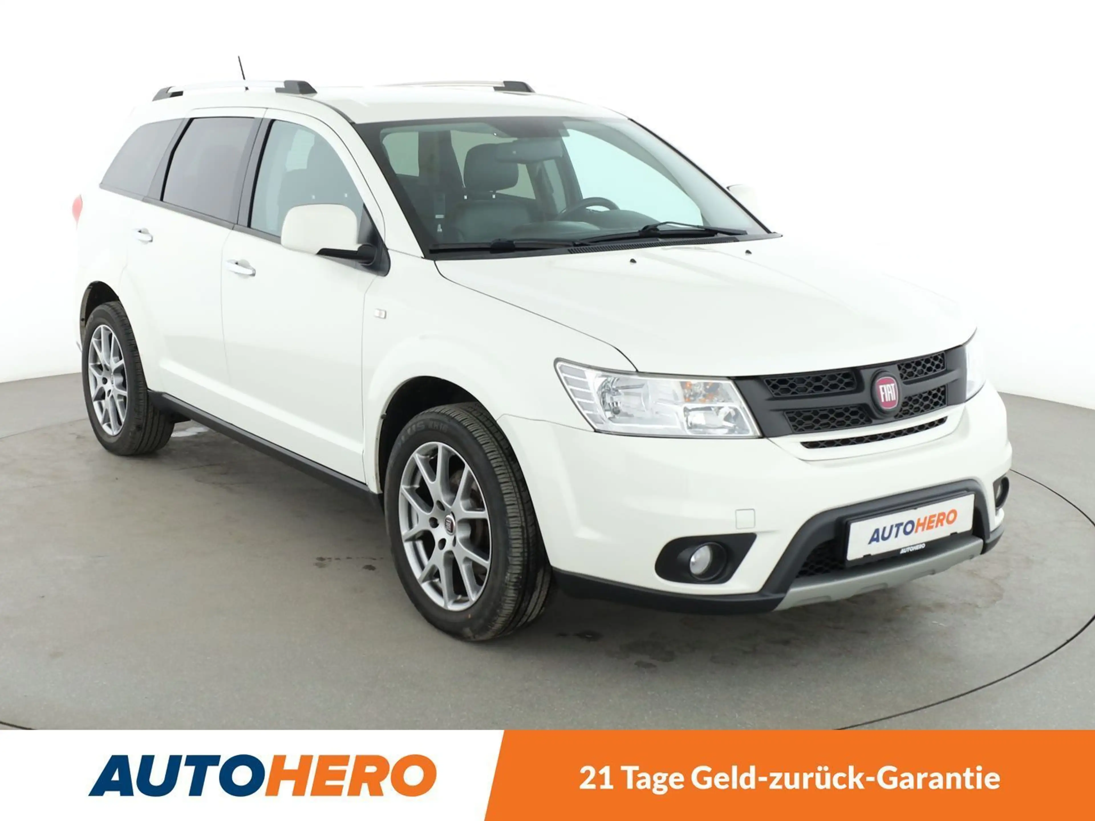 Fiat Freemont 2.0 Multijet Lounge 4WD *NAVI*TEMPO*PDC*CAM*ALU* — photo 8