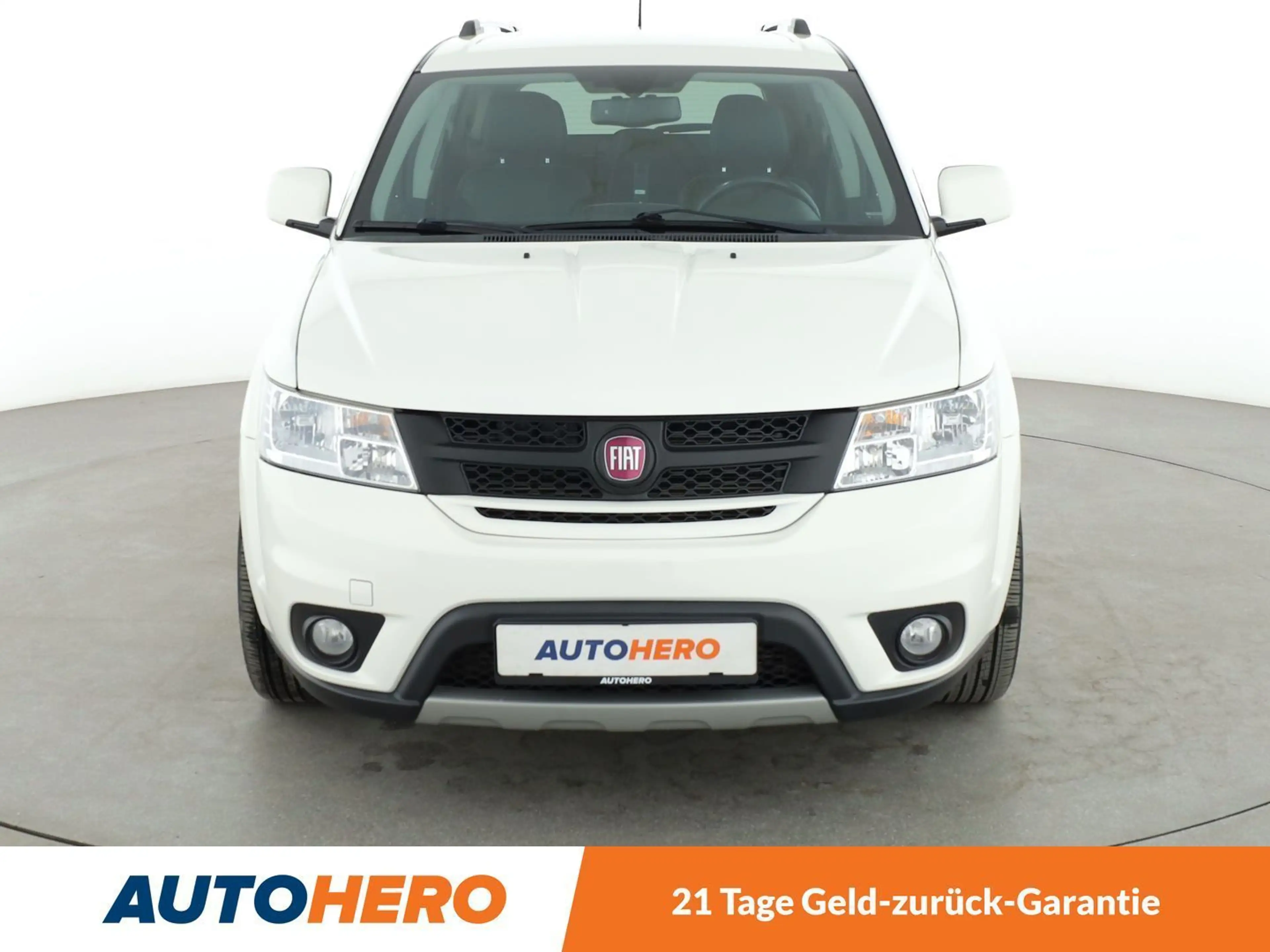 Fiat Freemont 2.0 Multijet Lounge 4WD *NAVI*TEMPO*PDC*CAM*ALU* — photo 9