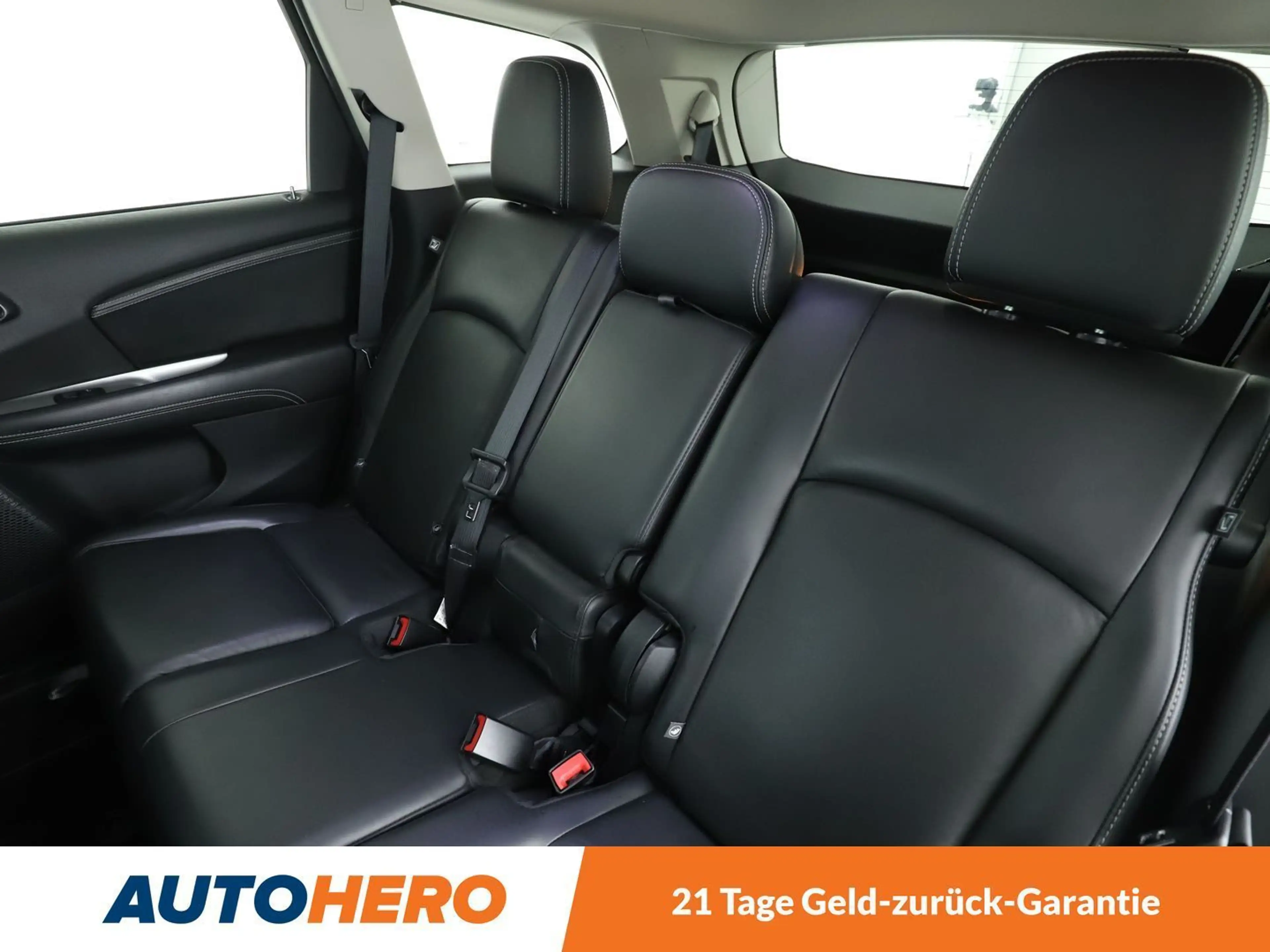 Fiat Freemont 2.0 Multijet Lounge 4WD *NAVI*TEMPO*PDC*CAM*ALU* — photo 14