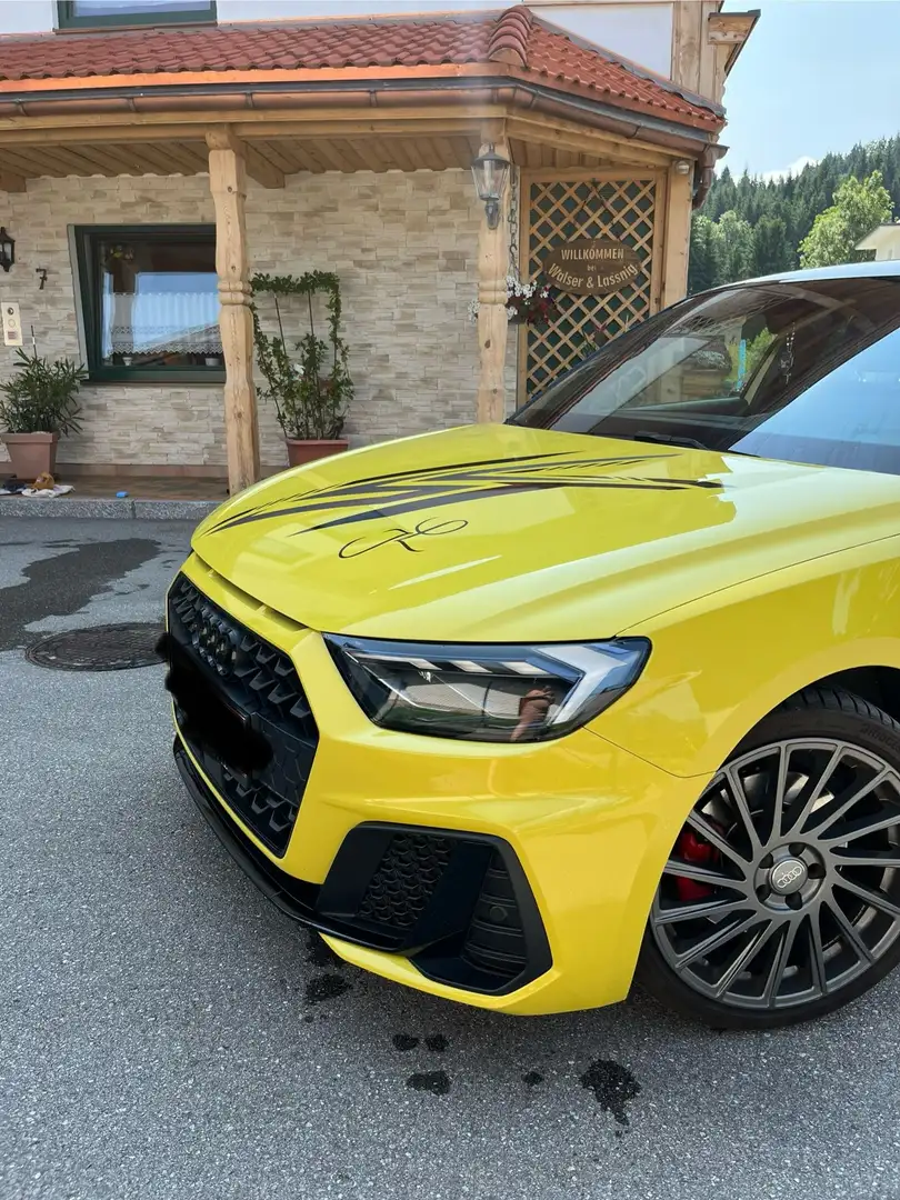 Audi A1 SB 30 TFSI S-line - 1