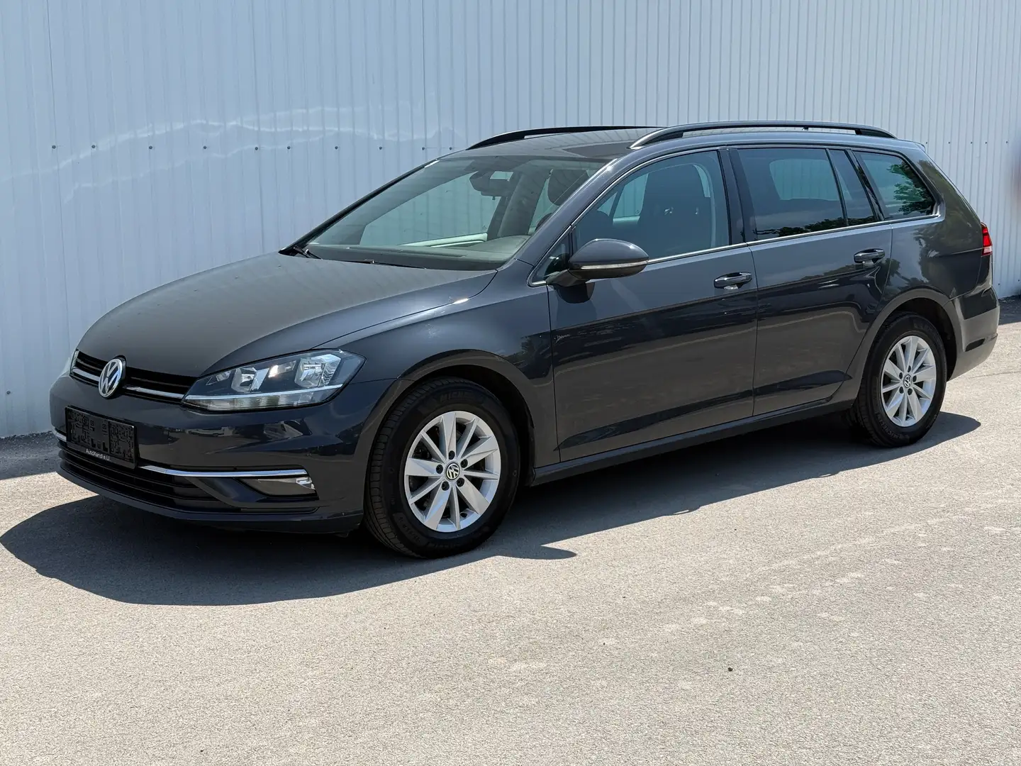 Volkswagen Golf Variant Comfortline*AHK*RFK*ACC* Grau - 1