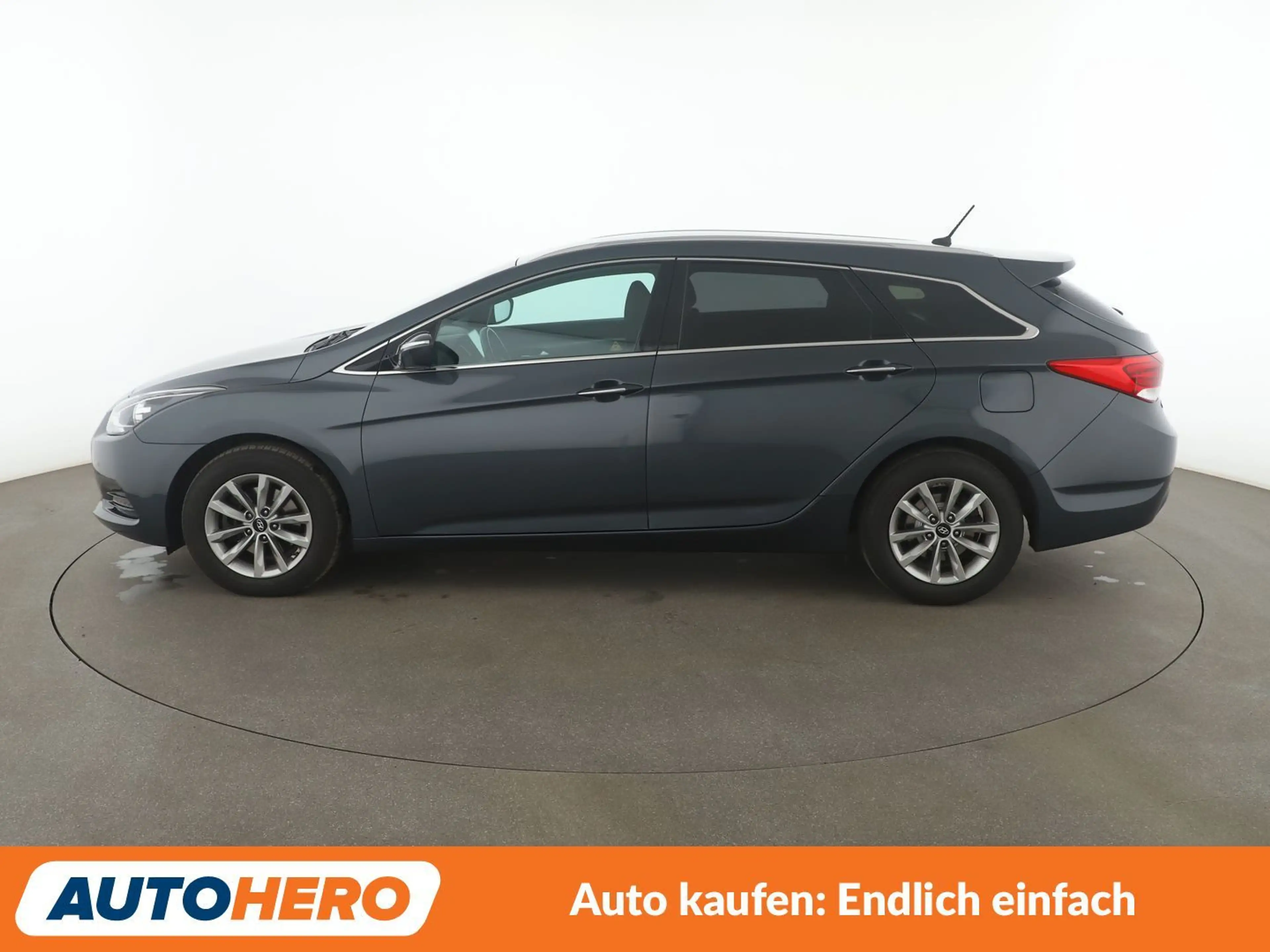 Hyundai i40 1.7 CRDi Trend Blue *TEMPO*PDC*SHZ*ALU*KLIMA* — photo 3