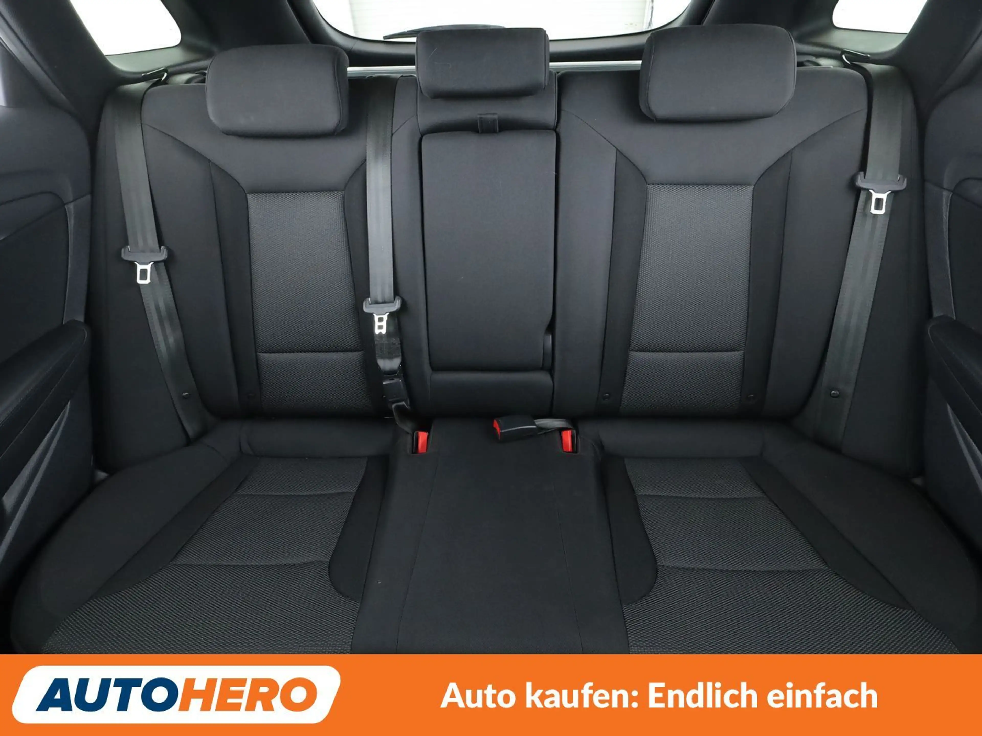 Hyundai i40 1.7 CRDi Trend Blue *TEMPO*PDC*SHZ*ALU*KLIMA* — photo 15