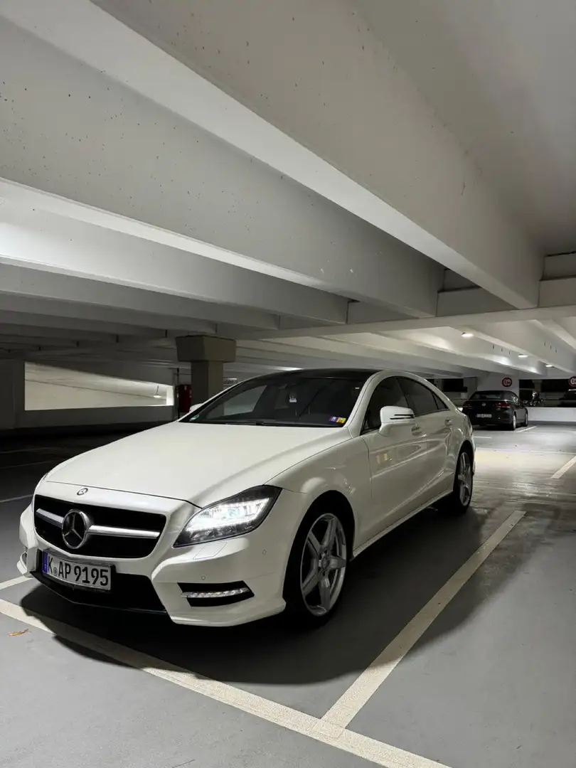 Mercedes-Benz CLS 350 CLS 350 CDI BE 4Matic SCHECKHEFT GEPFLEGT White - 1
