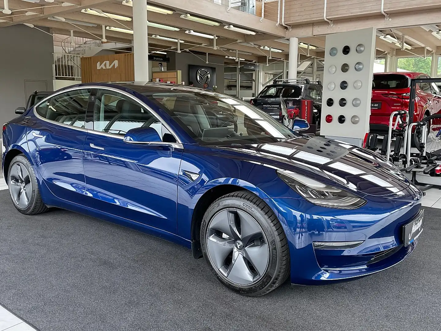 Tesla Model 3 Standard Range RWD Plus 57,5kWh Blau - 2
