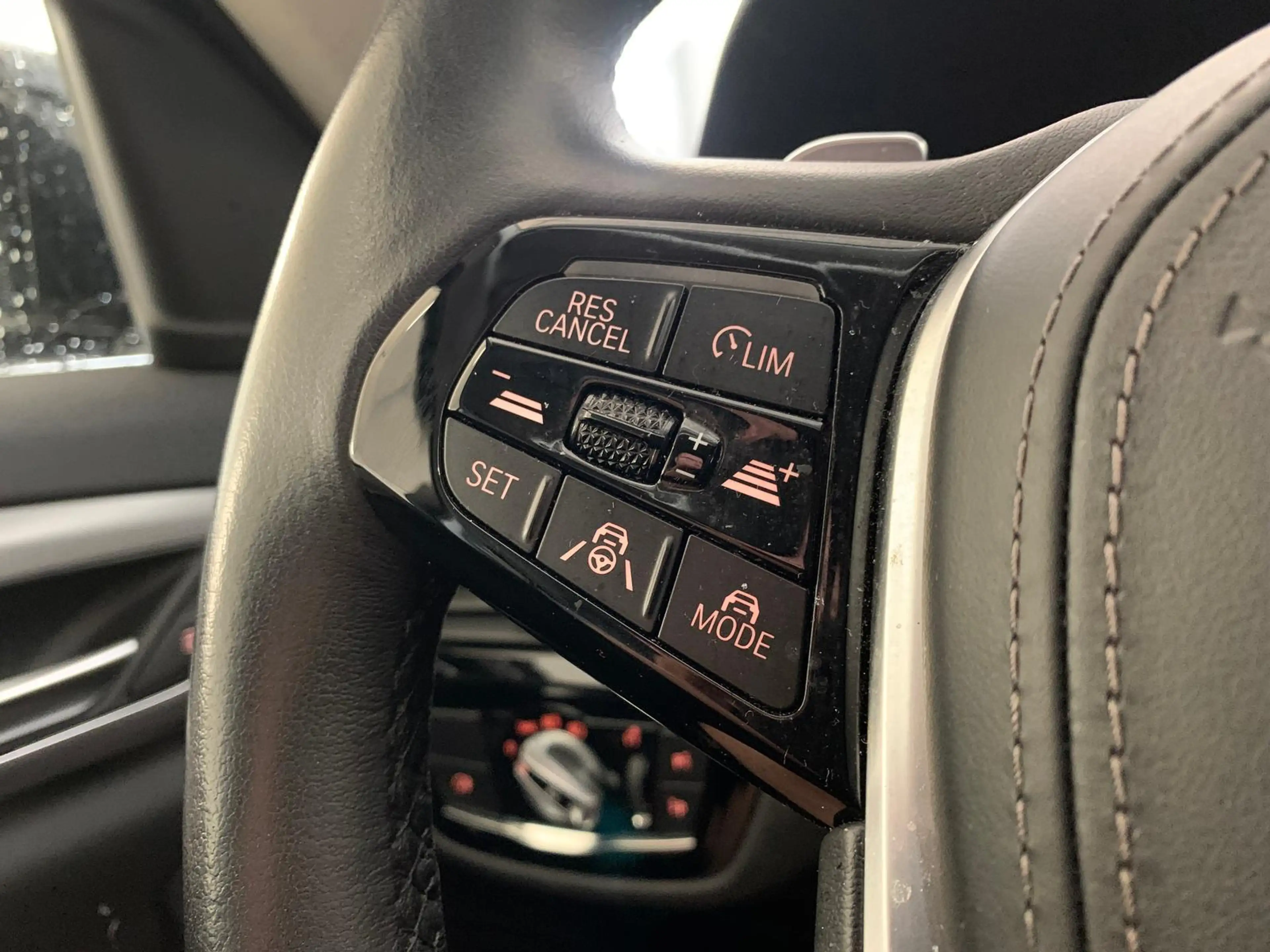BMW 520 d Touring CockpPro|DriveProf|ACC|Leder|LED+ — photo 13