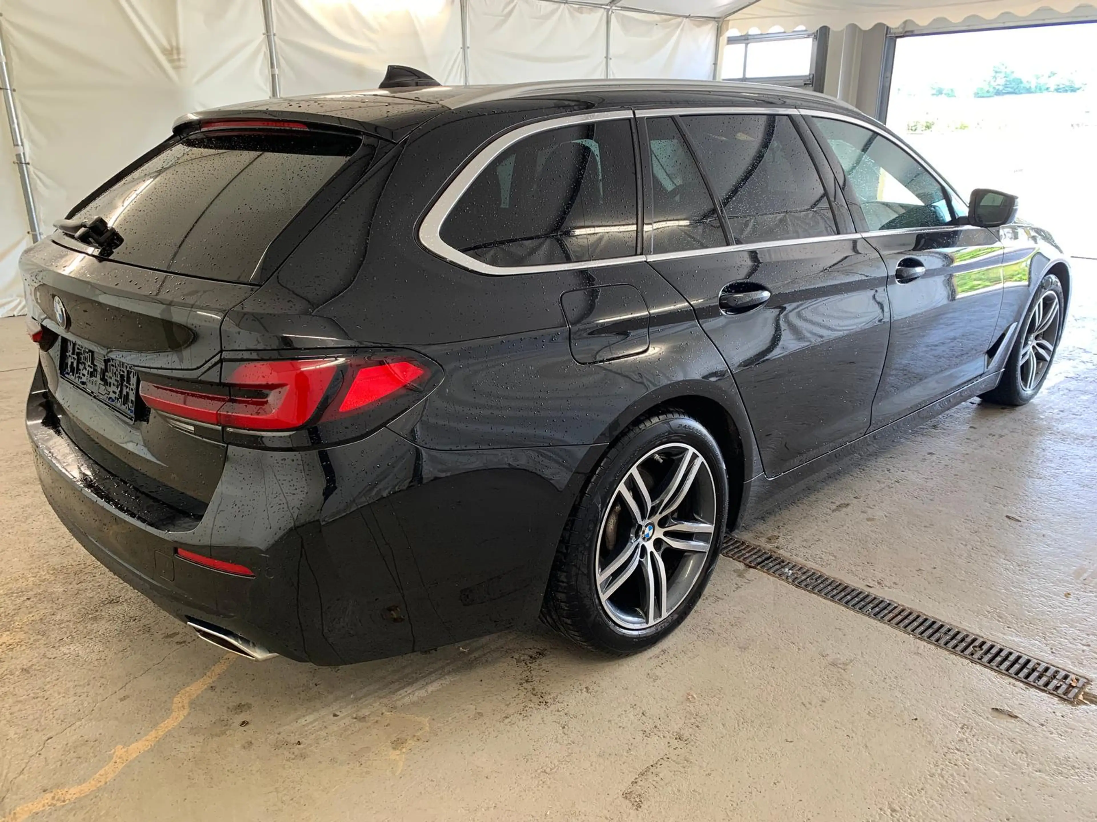 BMW 520 d Touring CockpPro|DriveProf|ACC|Leder|LED+ — photo 5