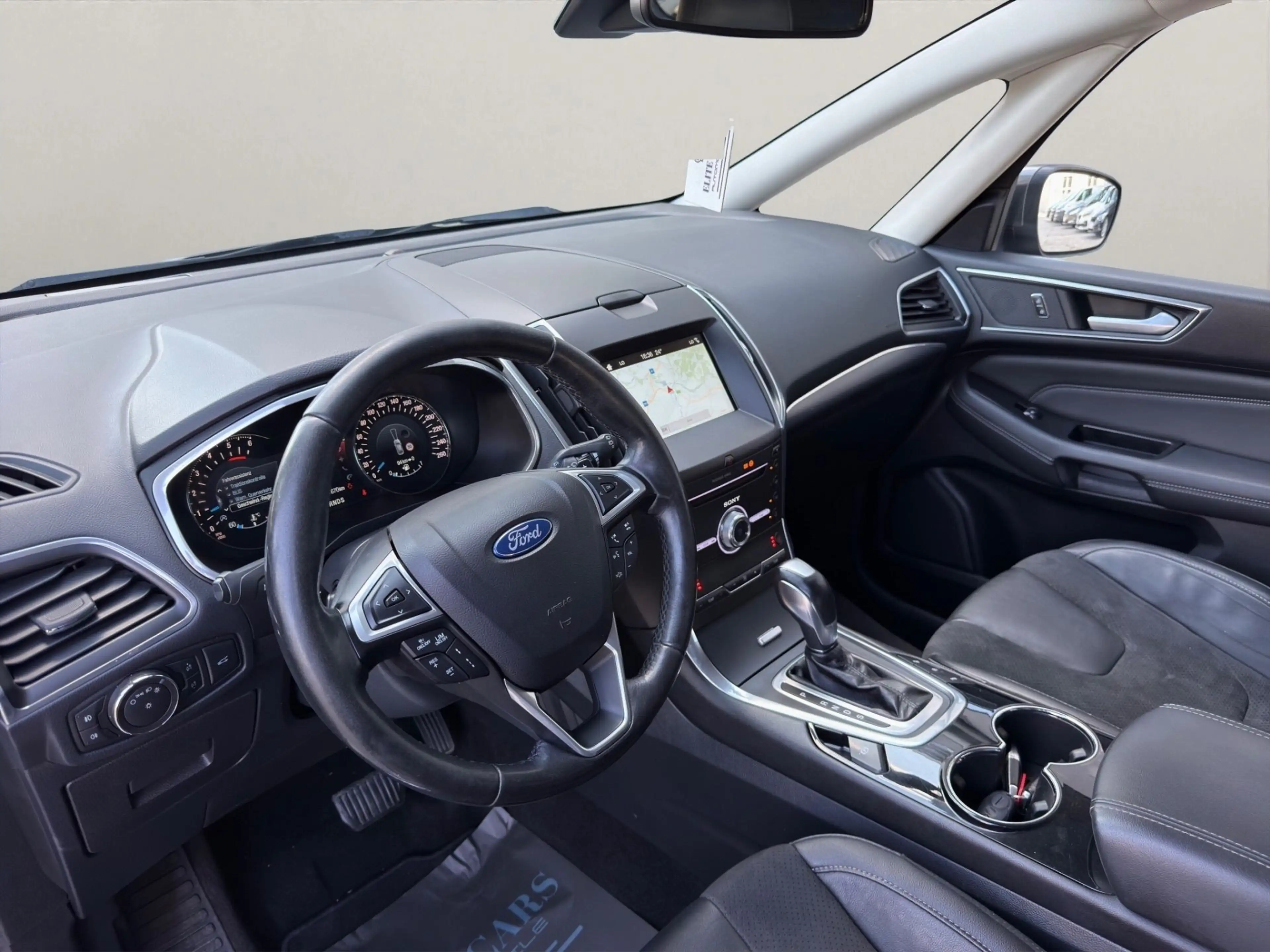 Ford Galaxy 2,0 TDCI TITANIUM LINE /  7-SITZER /4X4 ALLRAD / — photo 10