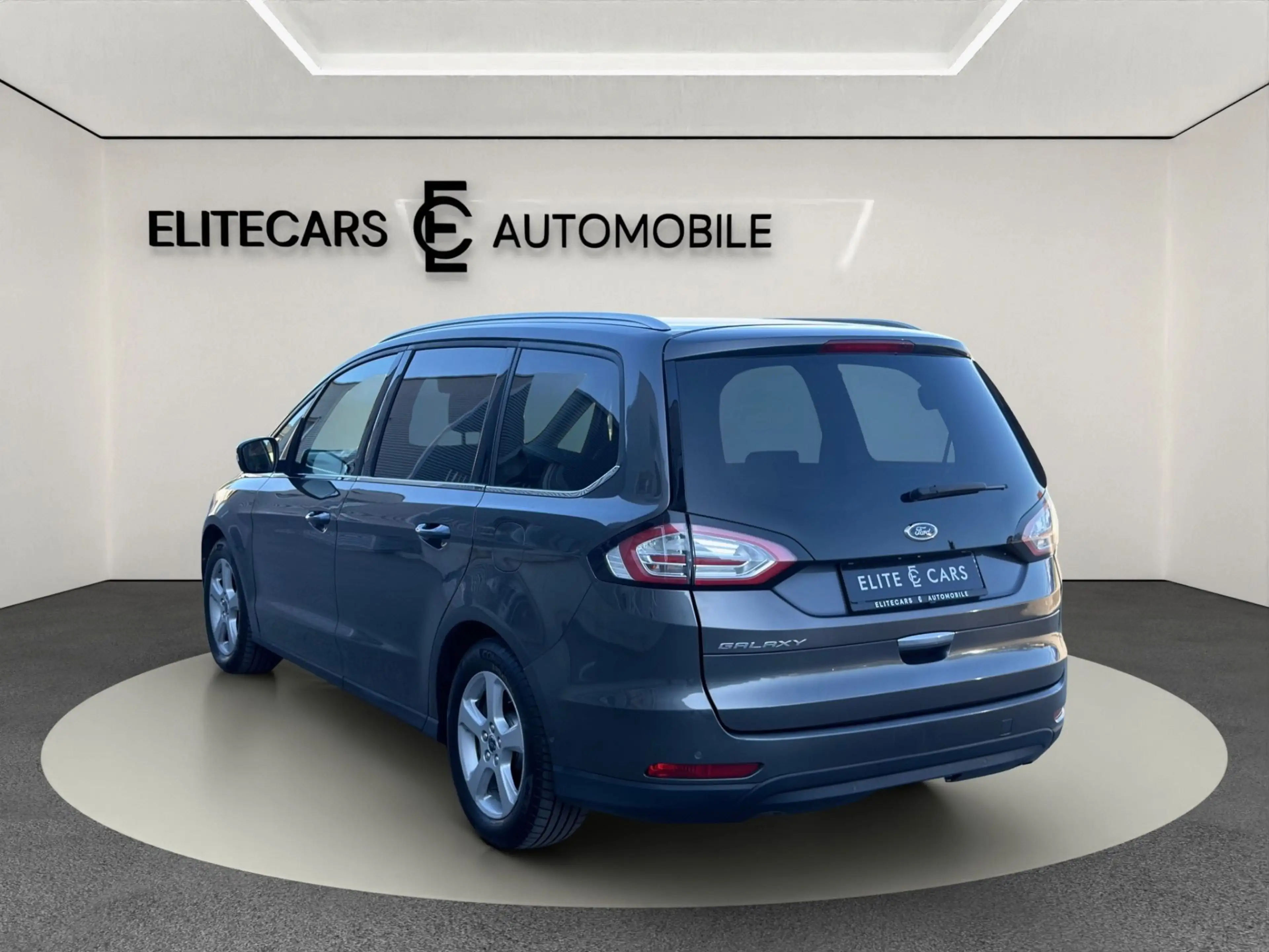 Ford Galaxy 2,0 TDCI TITANIUM LINE /  7-SITZER /4X4 ALLRAD / — photo 6