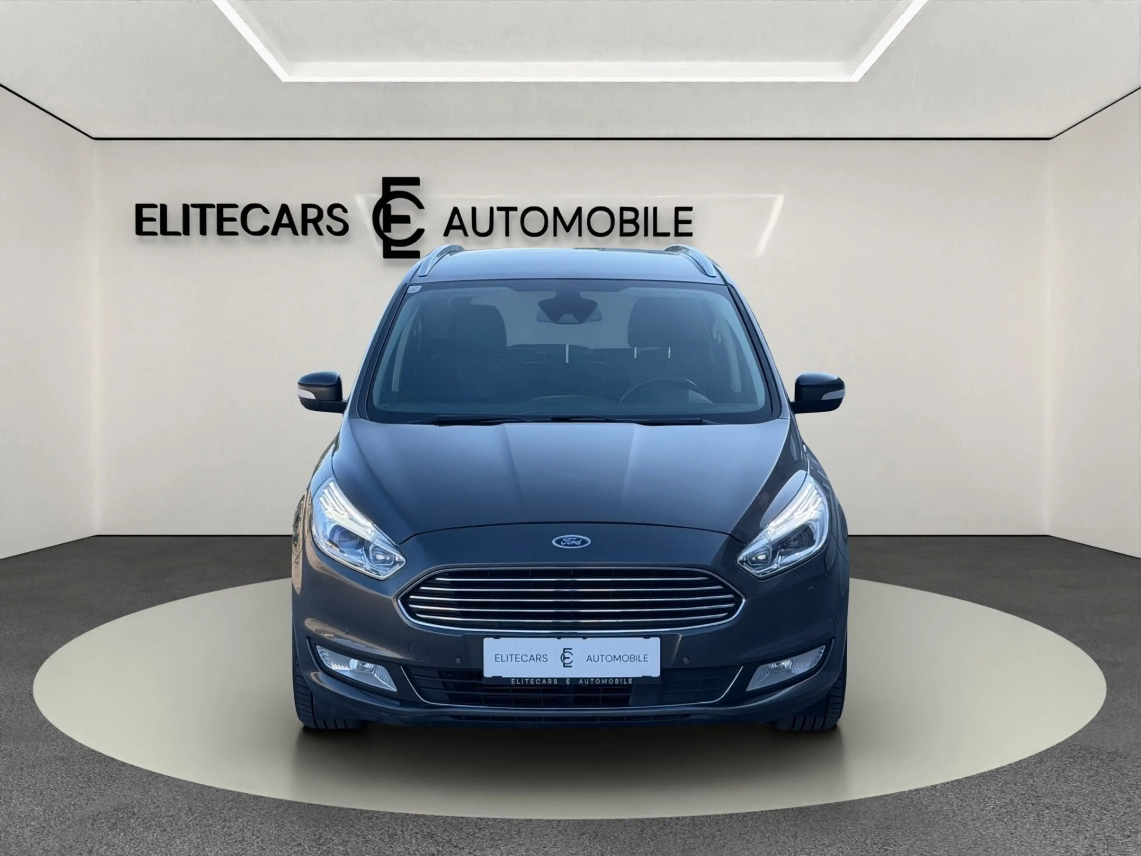 Ford Galaxy 2,0 TDCI TITANIUM LINE /  7-SITZER /4X4 ALLRAD / — photo 9