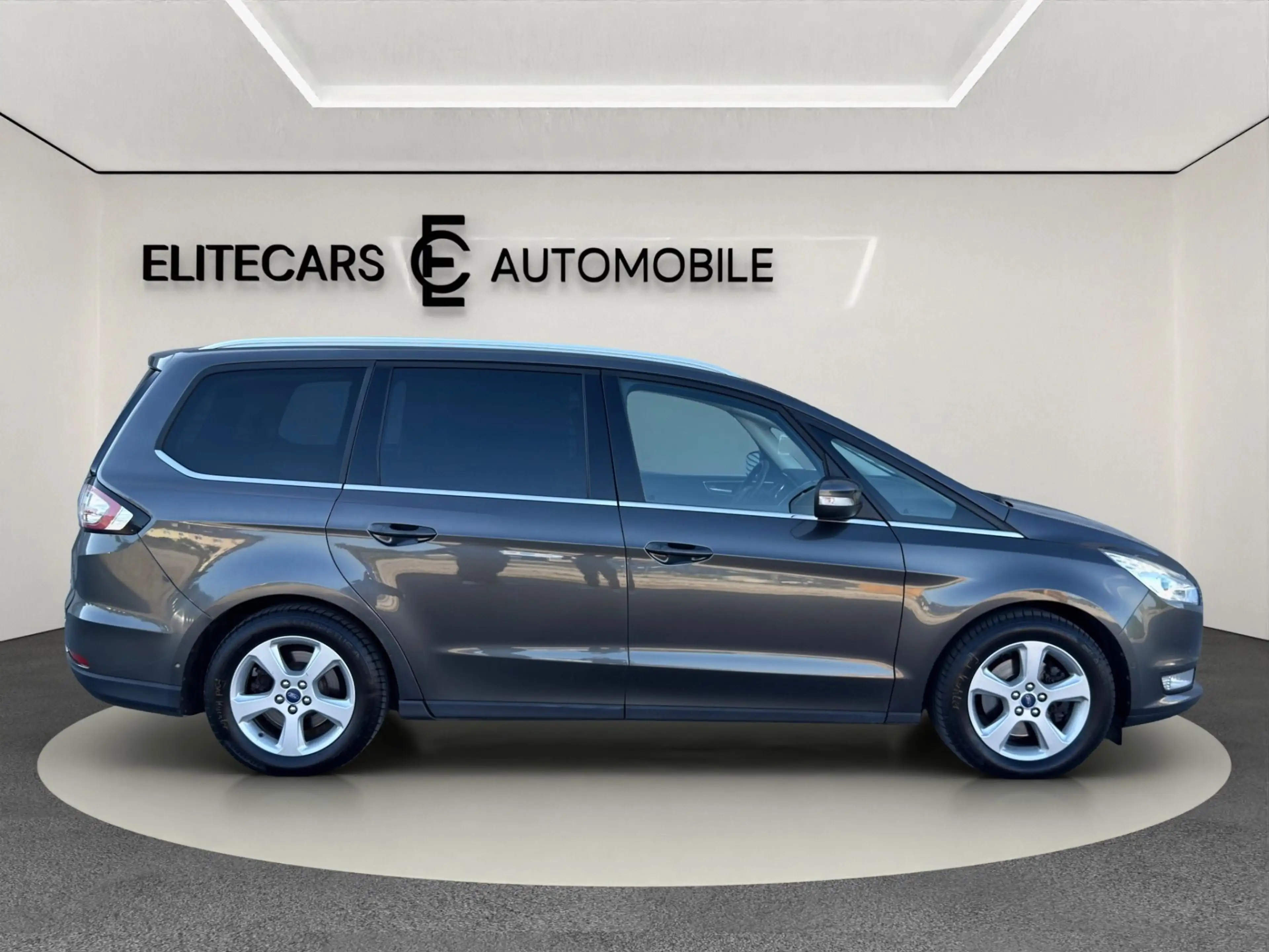 Ford Galaxy 2,0 TDCI TITANIUM LINE /  7-SITZER /4X4 ALLRAD / — photo 3