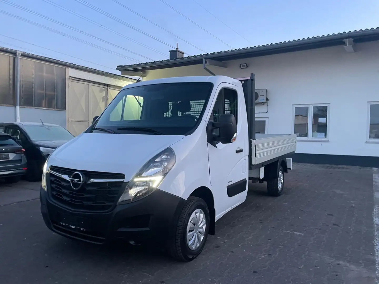 Opel Movano B Pritsche L2*Klima+AHK*1 Jahr Garantie* Blanc - 1