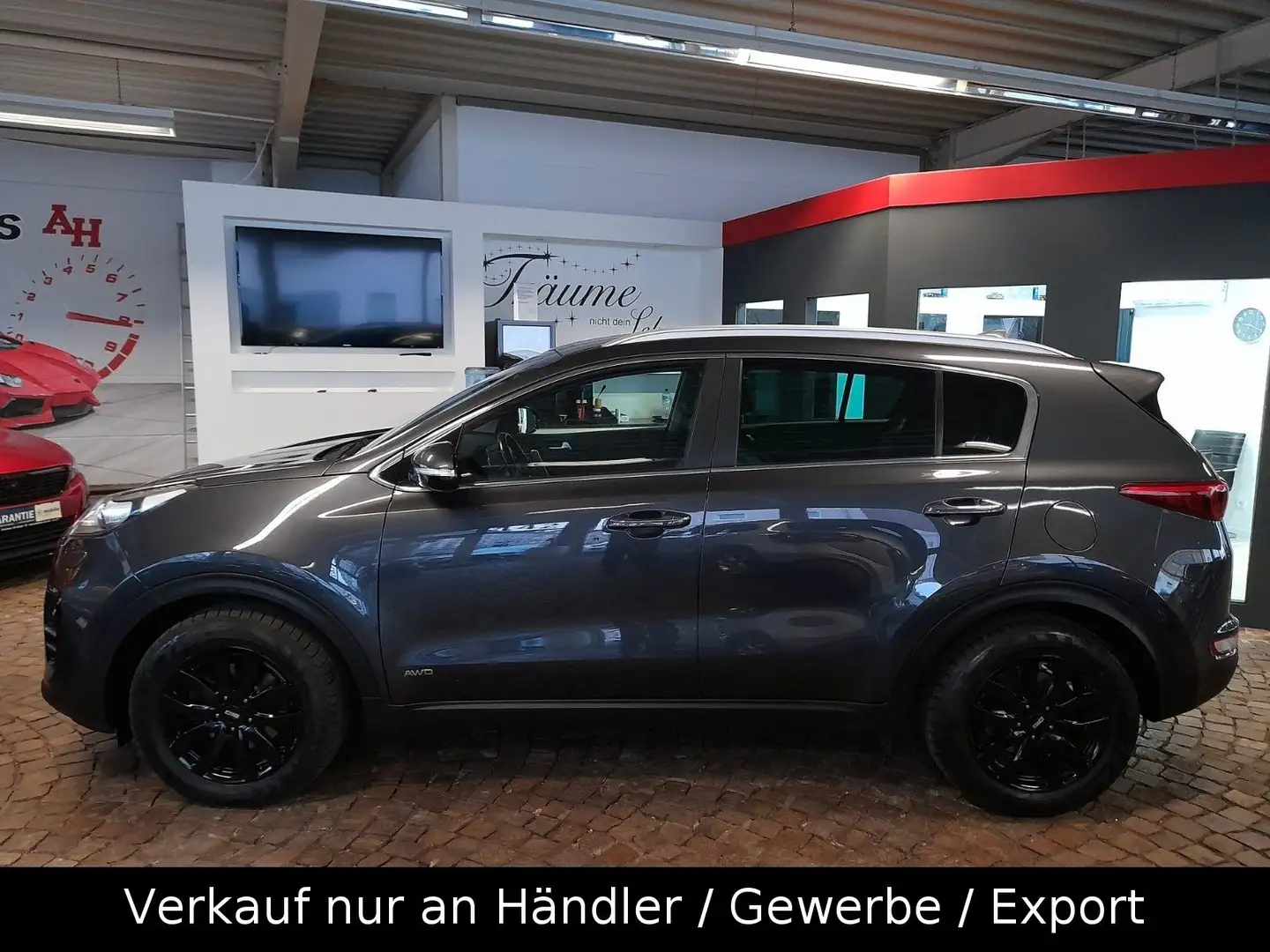 Kia Sportage Dream Team 4WD*SHZ*SBL*KAMERA* Grijs - 2