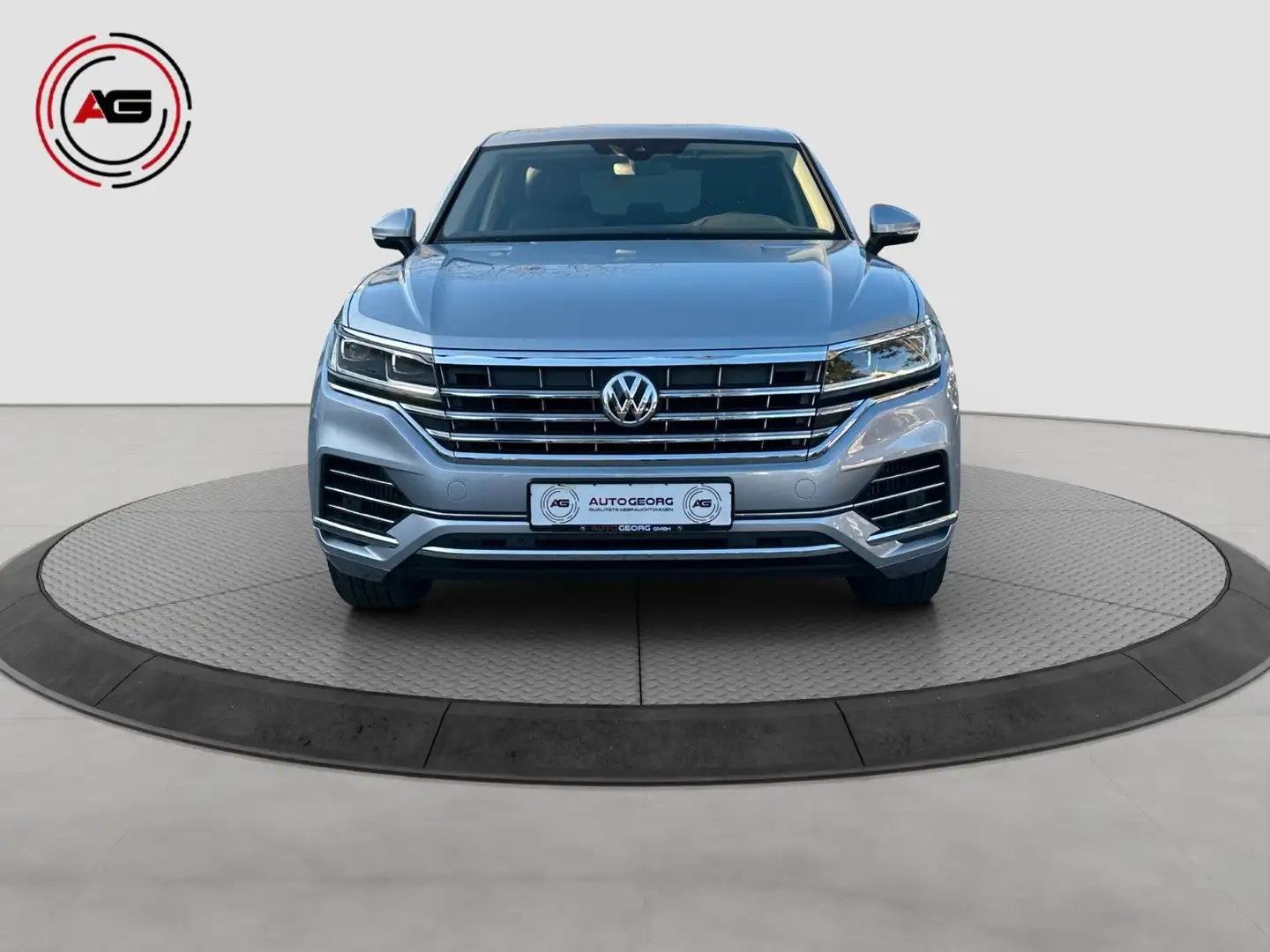 Volkswagen Touareg 3,0 TSI 4M ACC LED MEMORY KAM AHK KEYLES Argent - 2