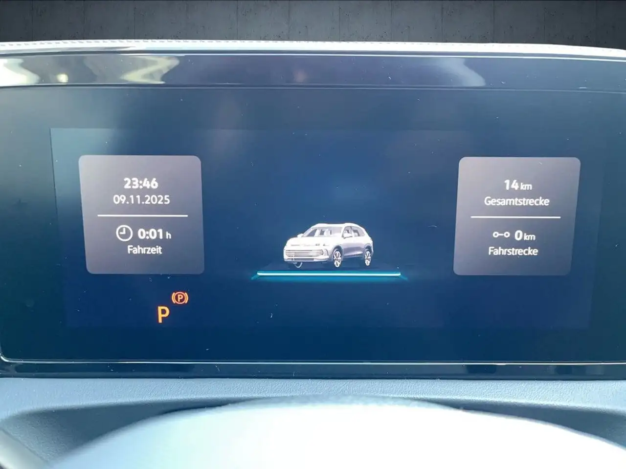 Volkswagen Tiguan 2.0 TSI 265 PS DSG R-Line AHK Navi IQ 11