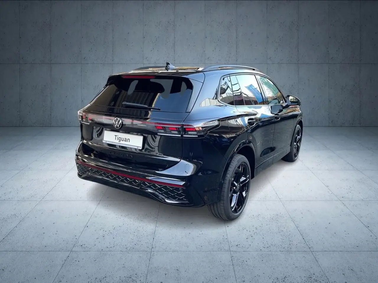 Volkswagen Tiguan 2.0 TSI 265 PS DSG R-Line AHK Navi IQ 6