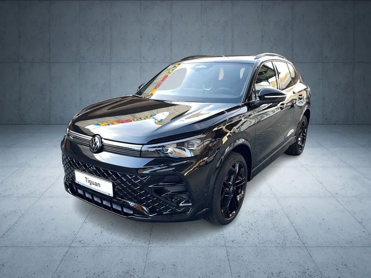 Volkswagen Tiguan 2.0 TSI 265 PS DSG R-Line AHK Navi IQ 2