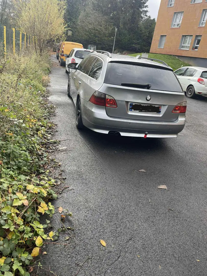 BMW 525 525d Touring Titanium - 2