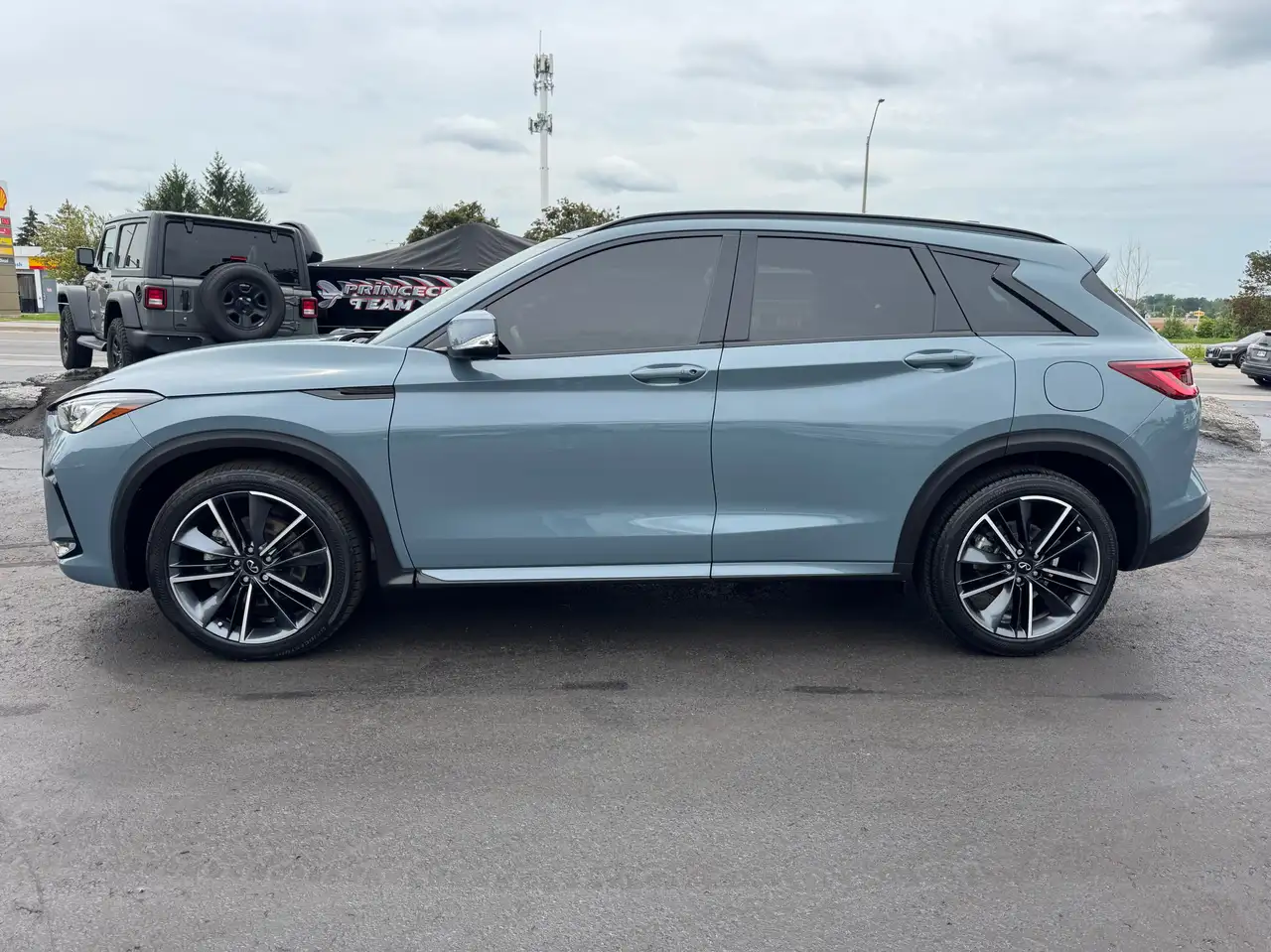 Infiniti QX50 2023