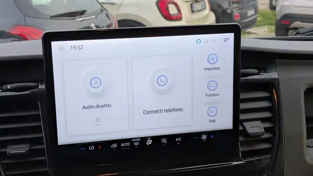 Ford Transit view 12