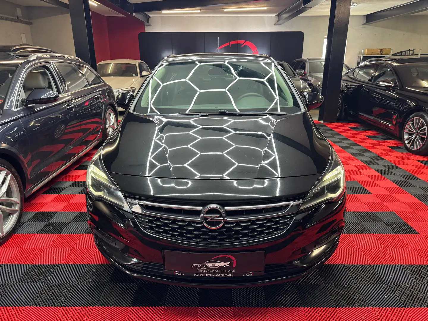 Opel Astra AUTOMATIK/TOP Schwarz - 2