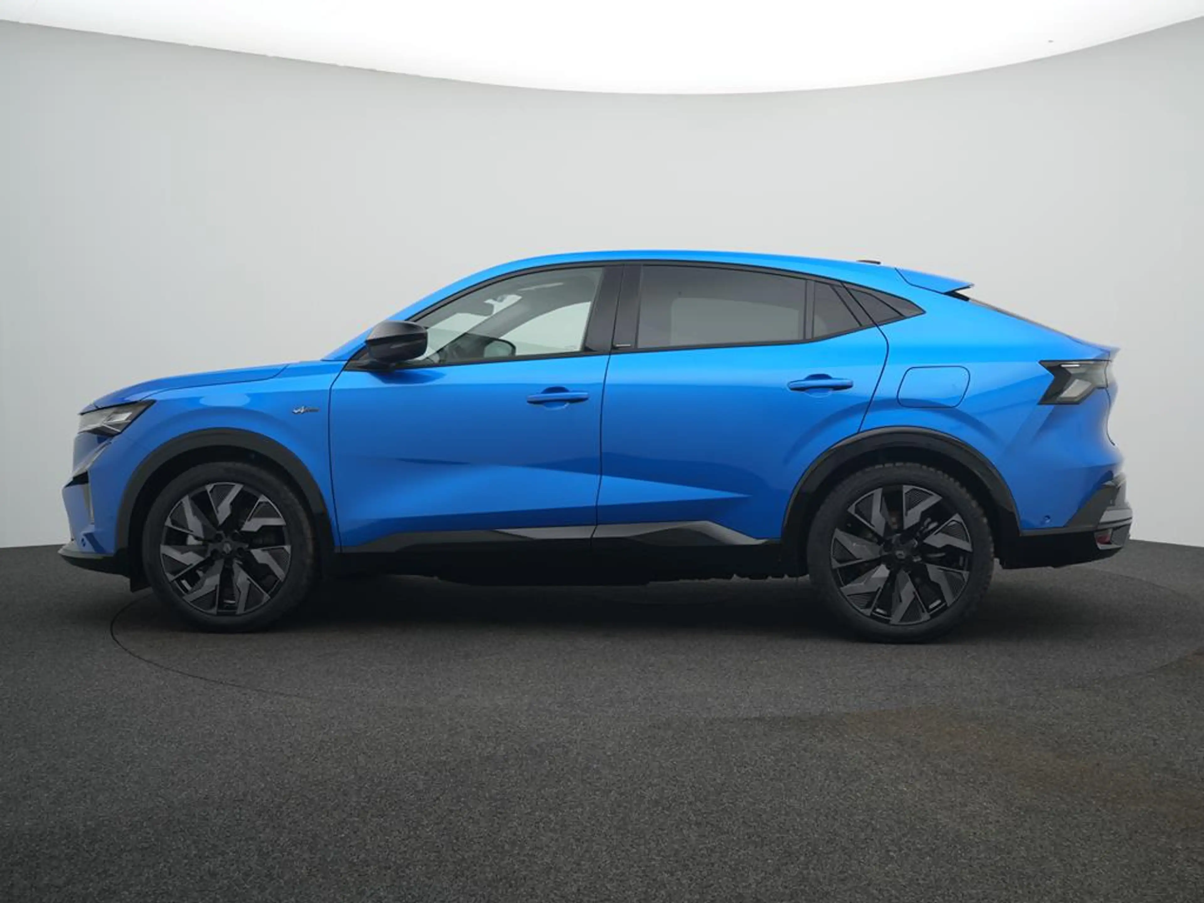 Renault Rafale Esprit Alpine E-Tech Plug in Hybrid 300 4x4 — photo 4