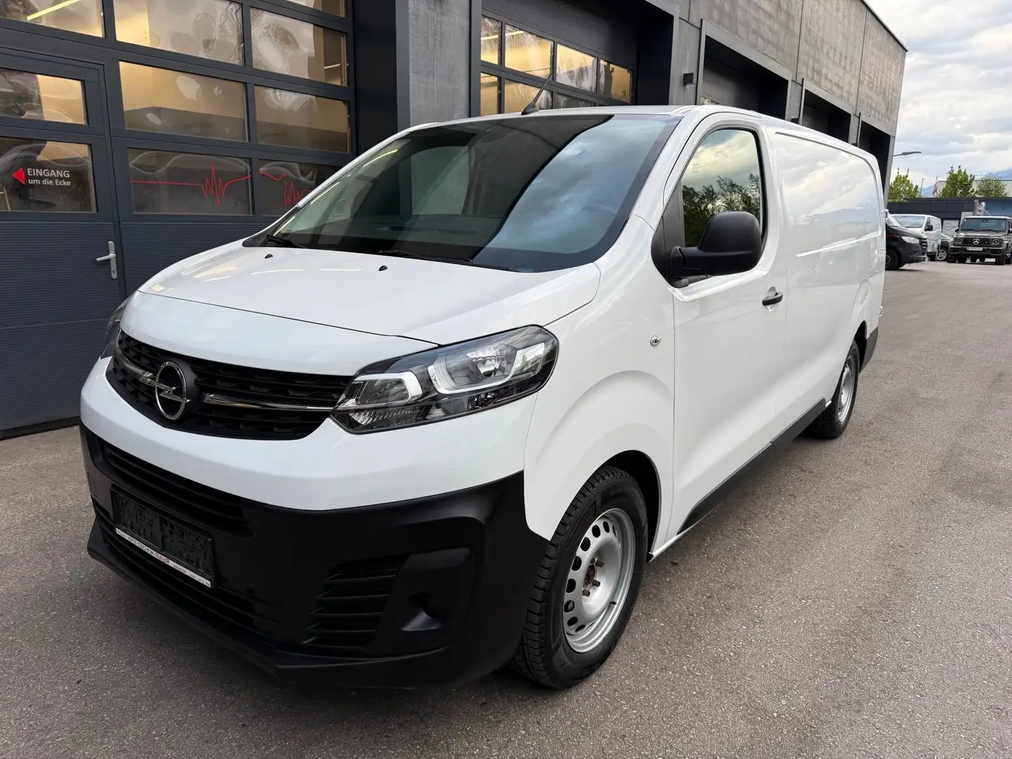 Opel Vivaro Edition M (L2) Weiß - 1