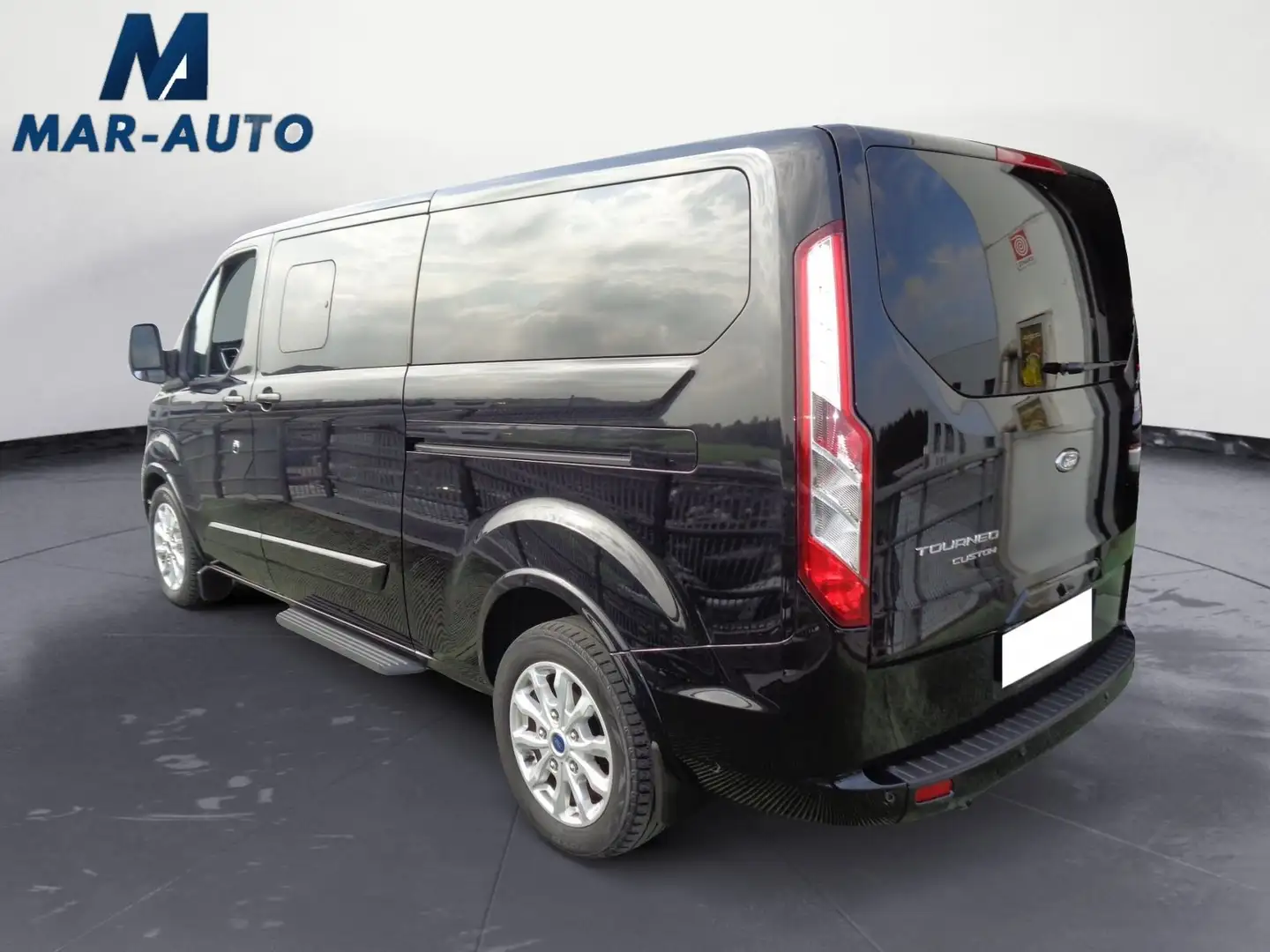 Ford Tourneo Custom Tourneo Custom 320 2.0 EcoBlue 185CV aut. PL Tita Schwarz - 2