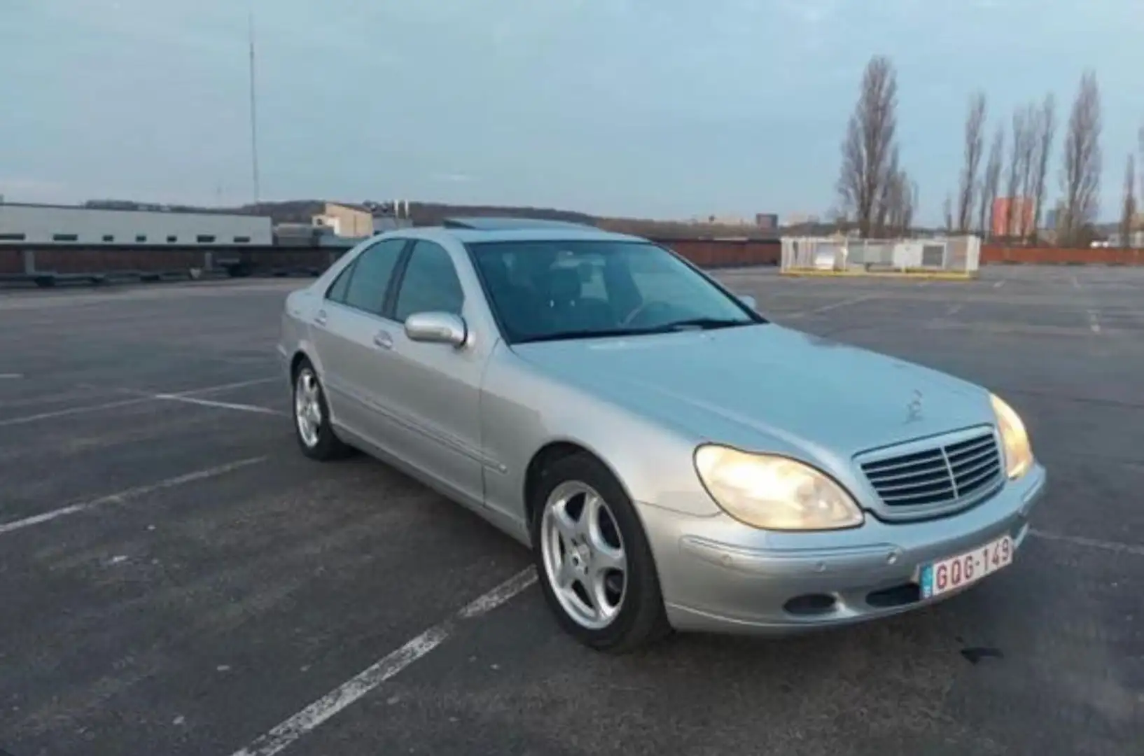 Mercedes-Benz S 320 - 1
